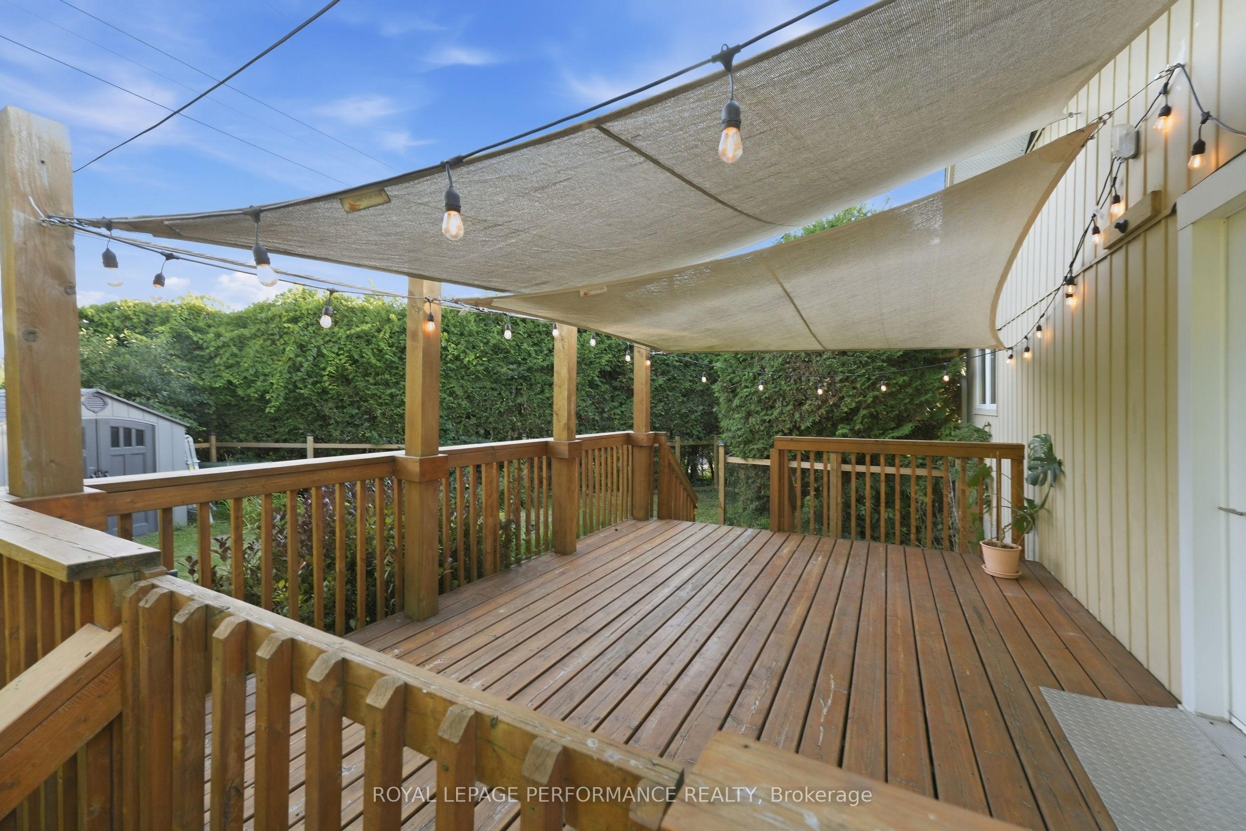 3149 Southmore Drive E Property Photo 33
