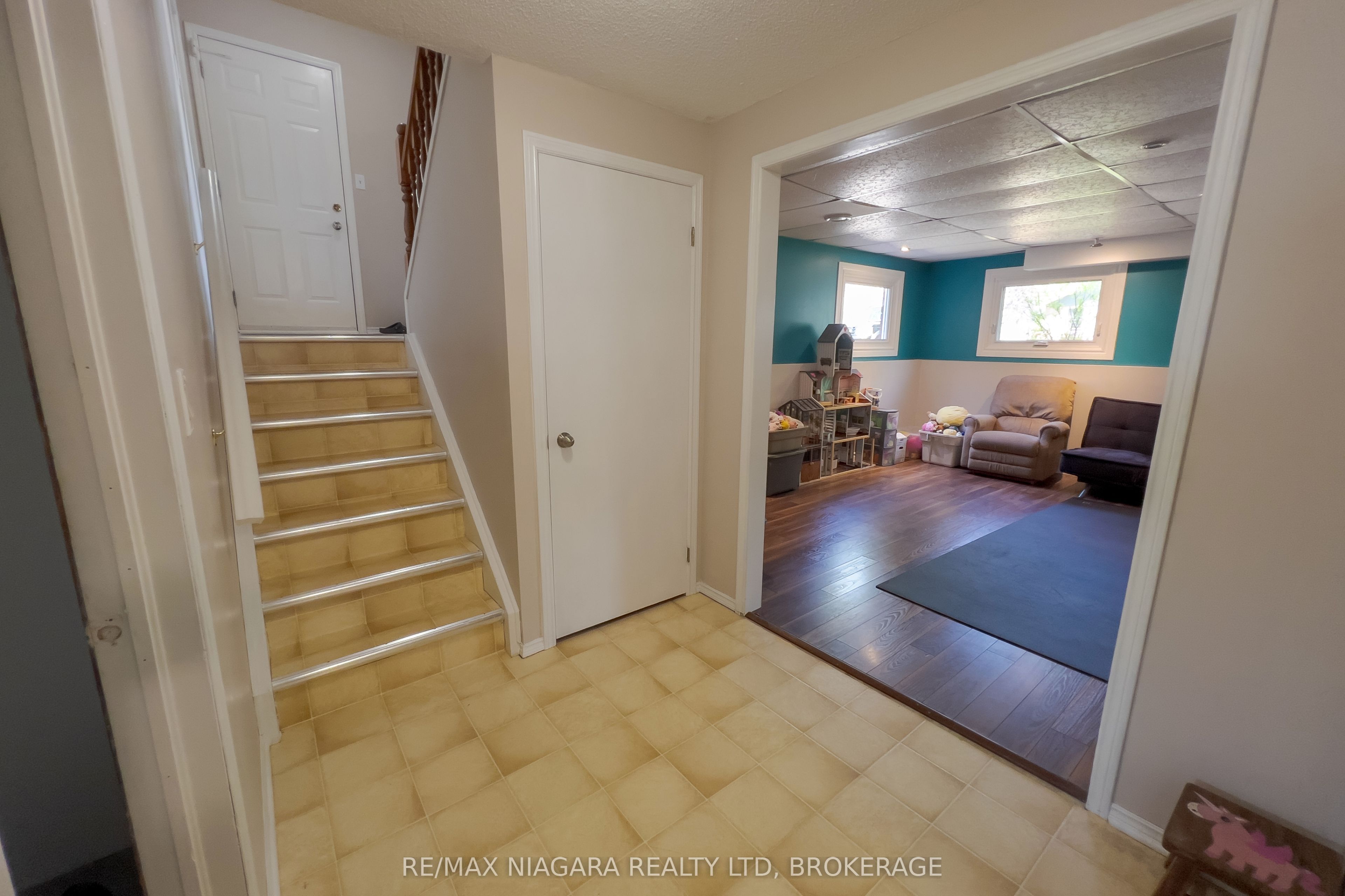 2439 Coral Avenue Property Photo 17