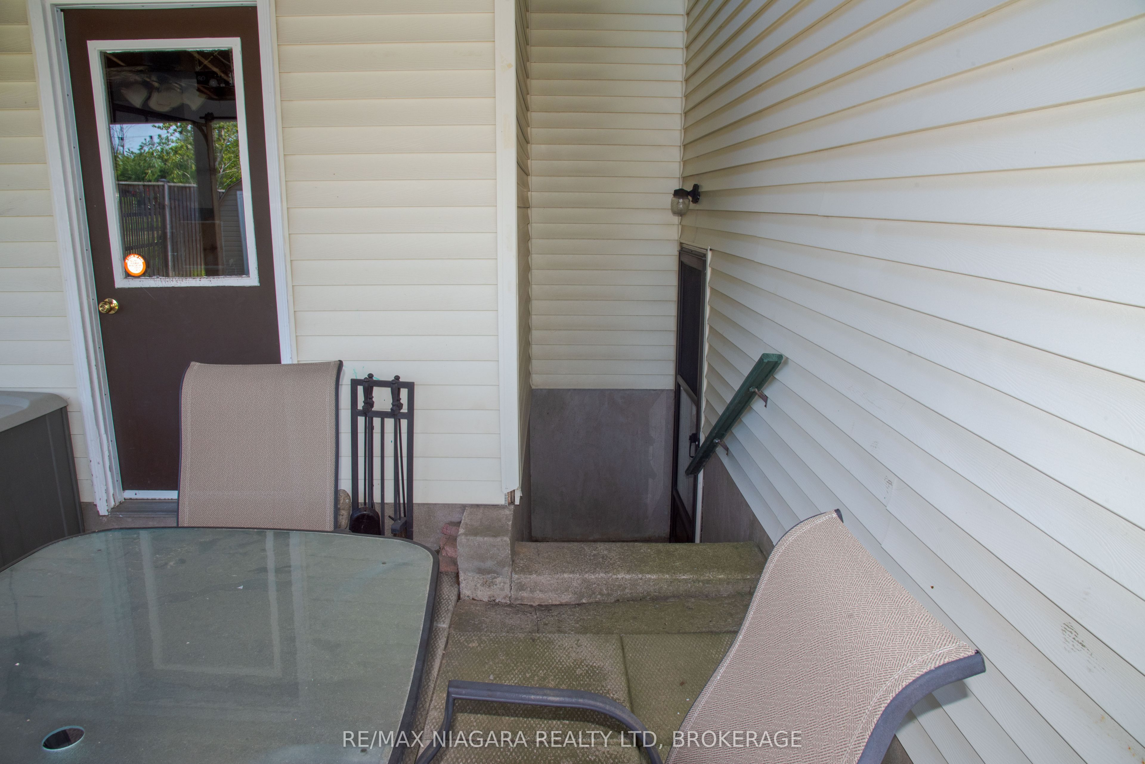 2439 Coral Avenue Property Photo 25