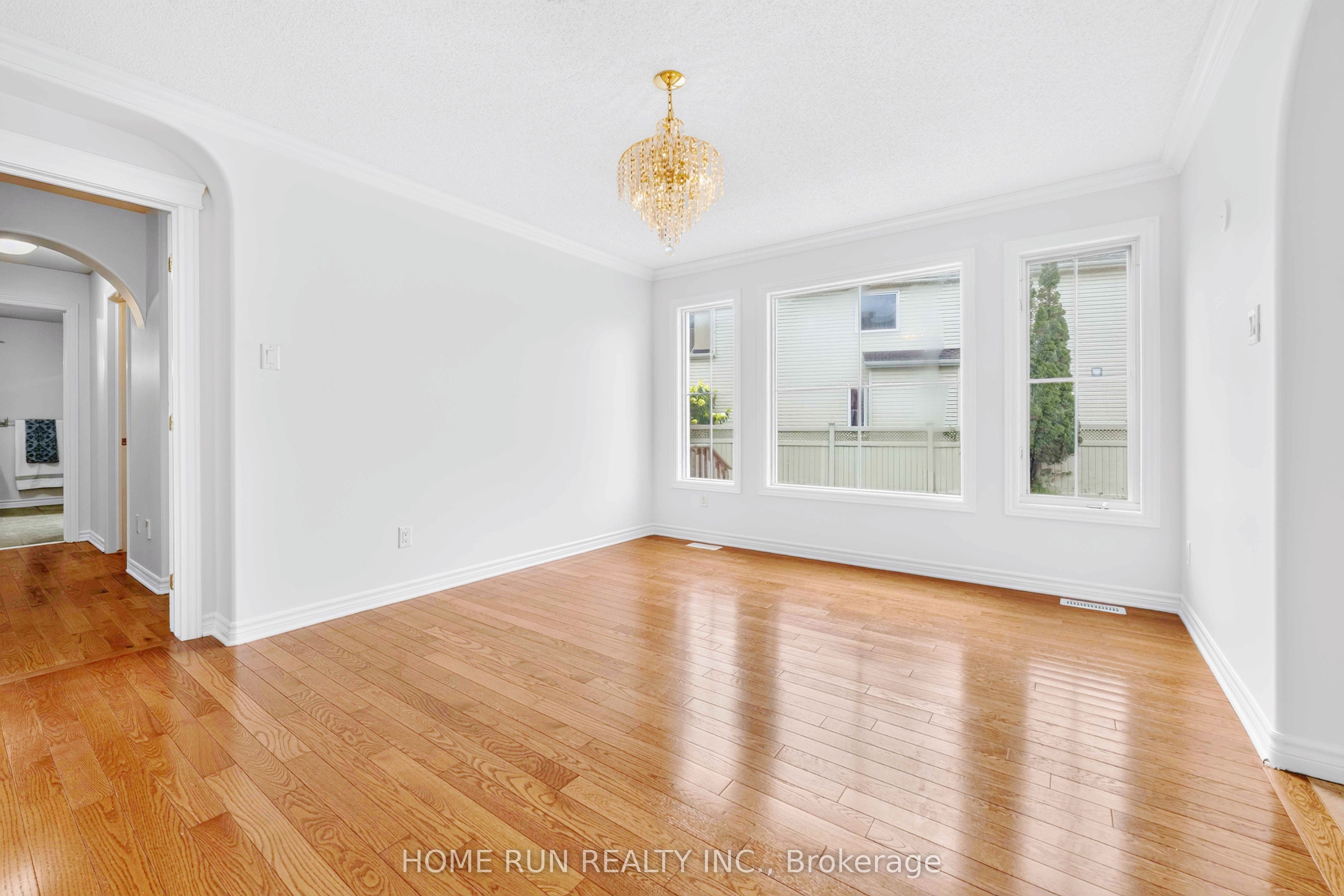 35 Blackshire Circle Property Photo 12