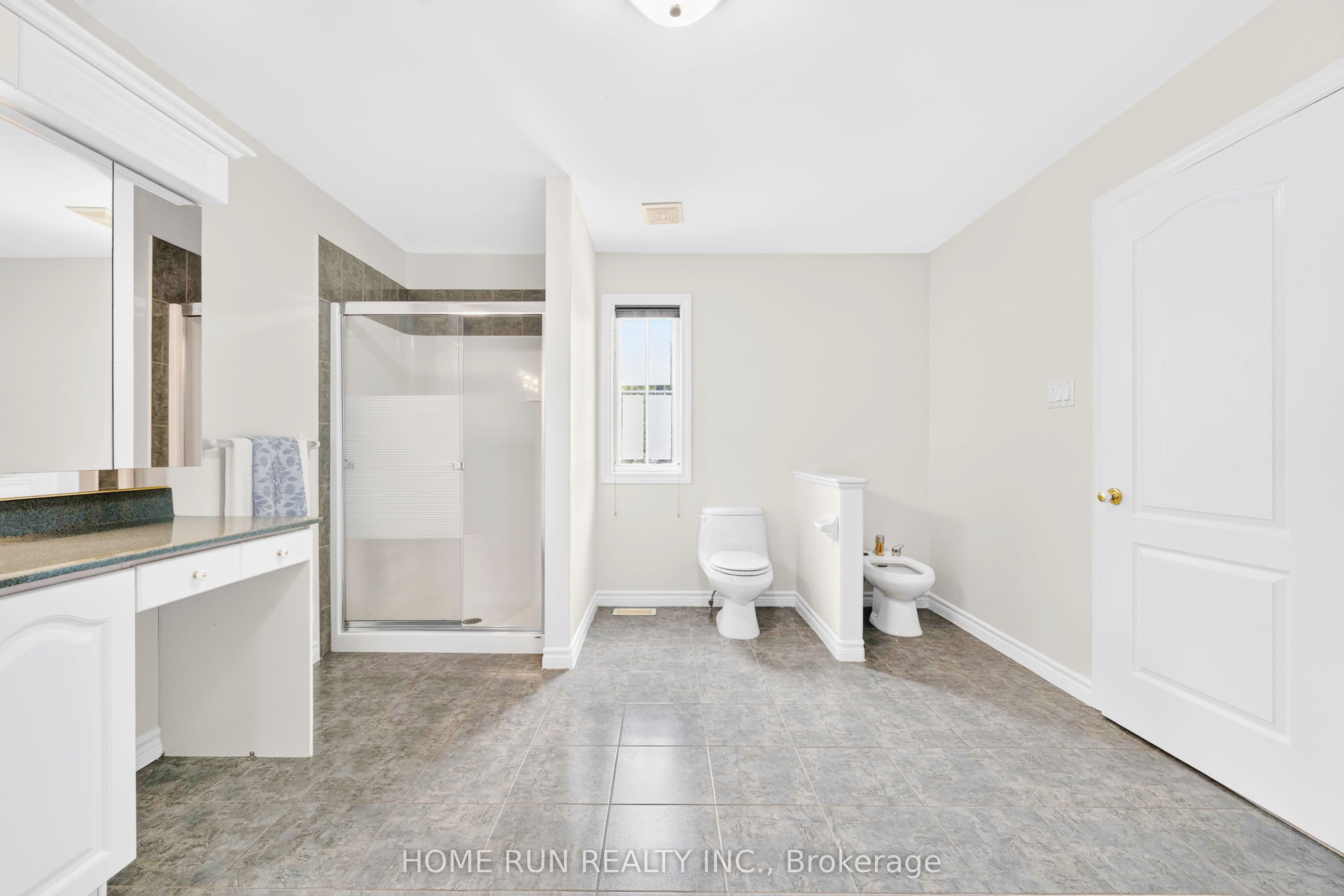 35 Blackshire Circle Property Photo 28