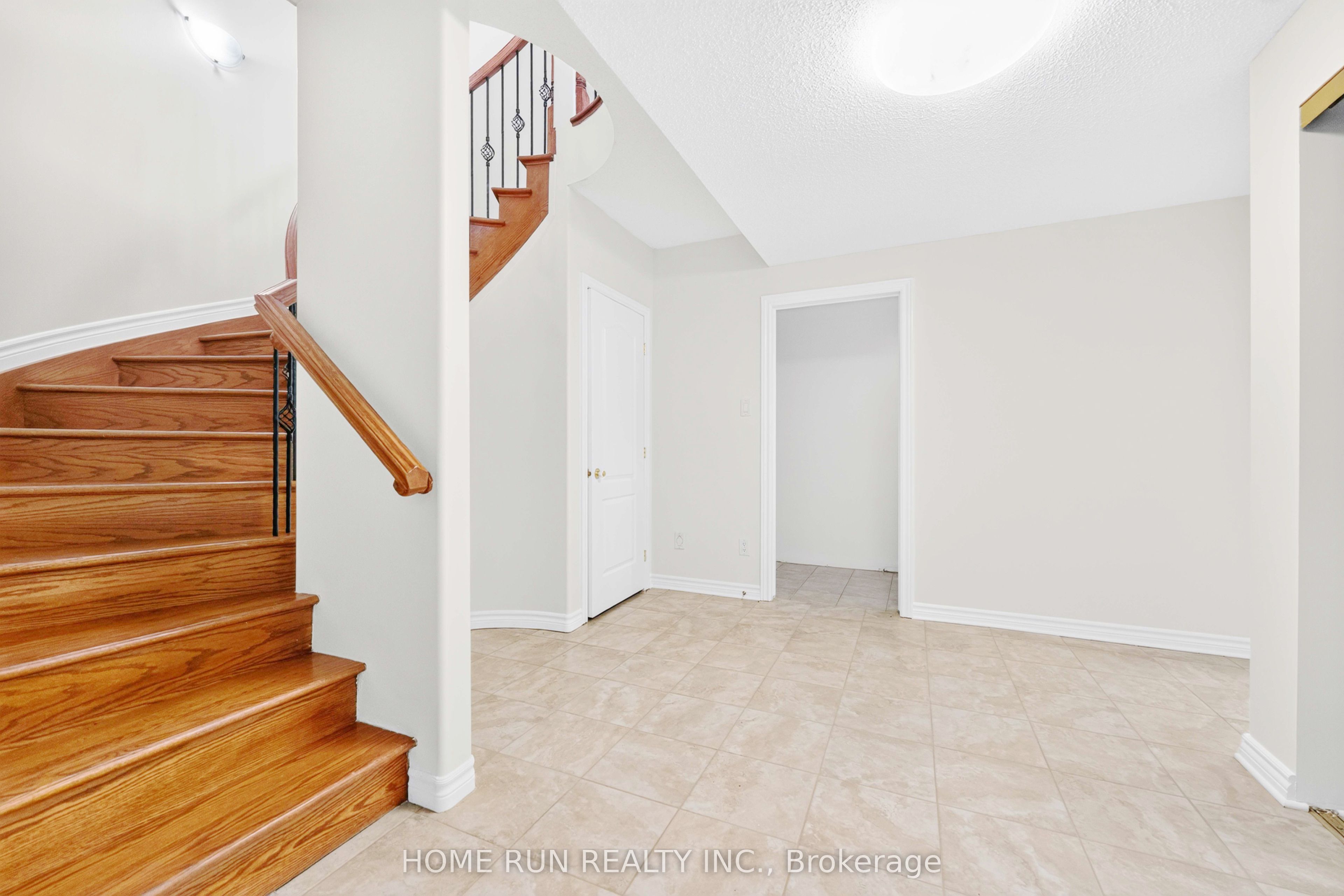 35 Blackshire Circle Property Photo 42