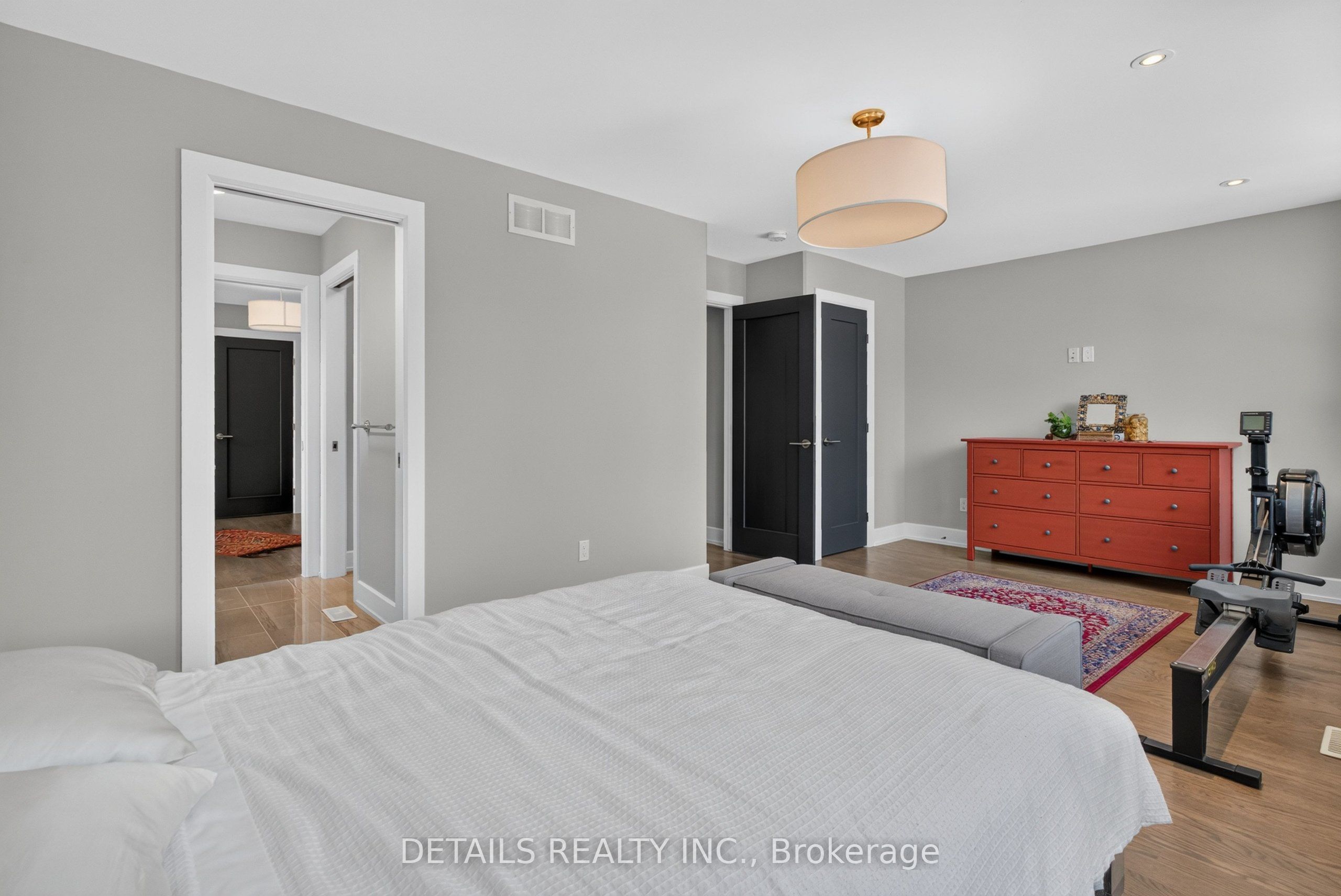 296 Kirchoffer Avenue Property Photo 33