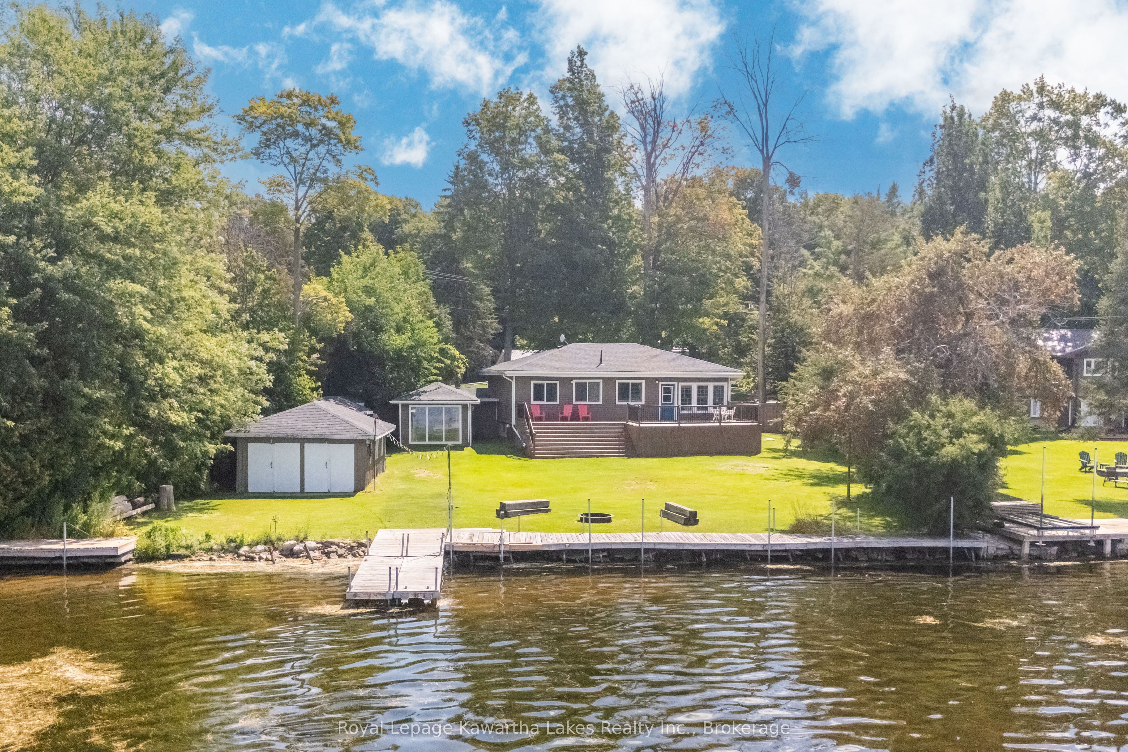 53 Westview Drive Property Photo 3