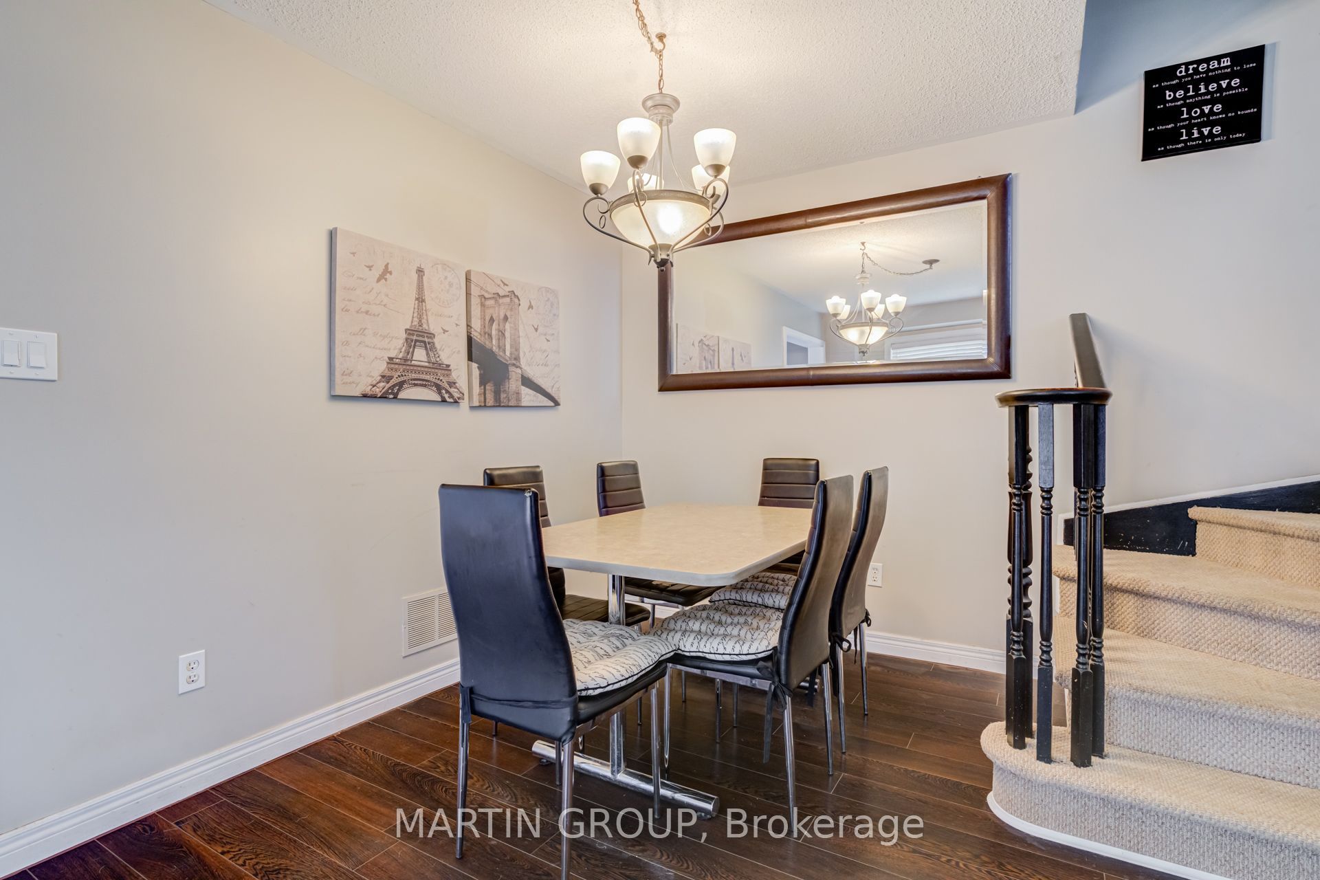 33 Slater Court Property Photo 6