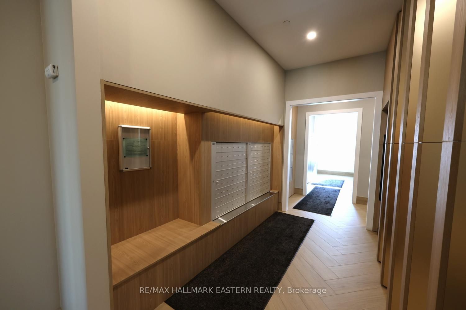 195 Hunter Street E 308 Property Photo 27