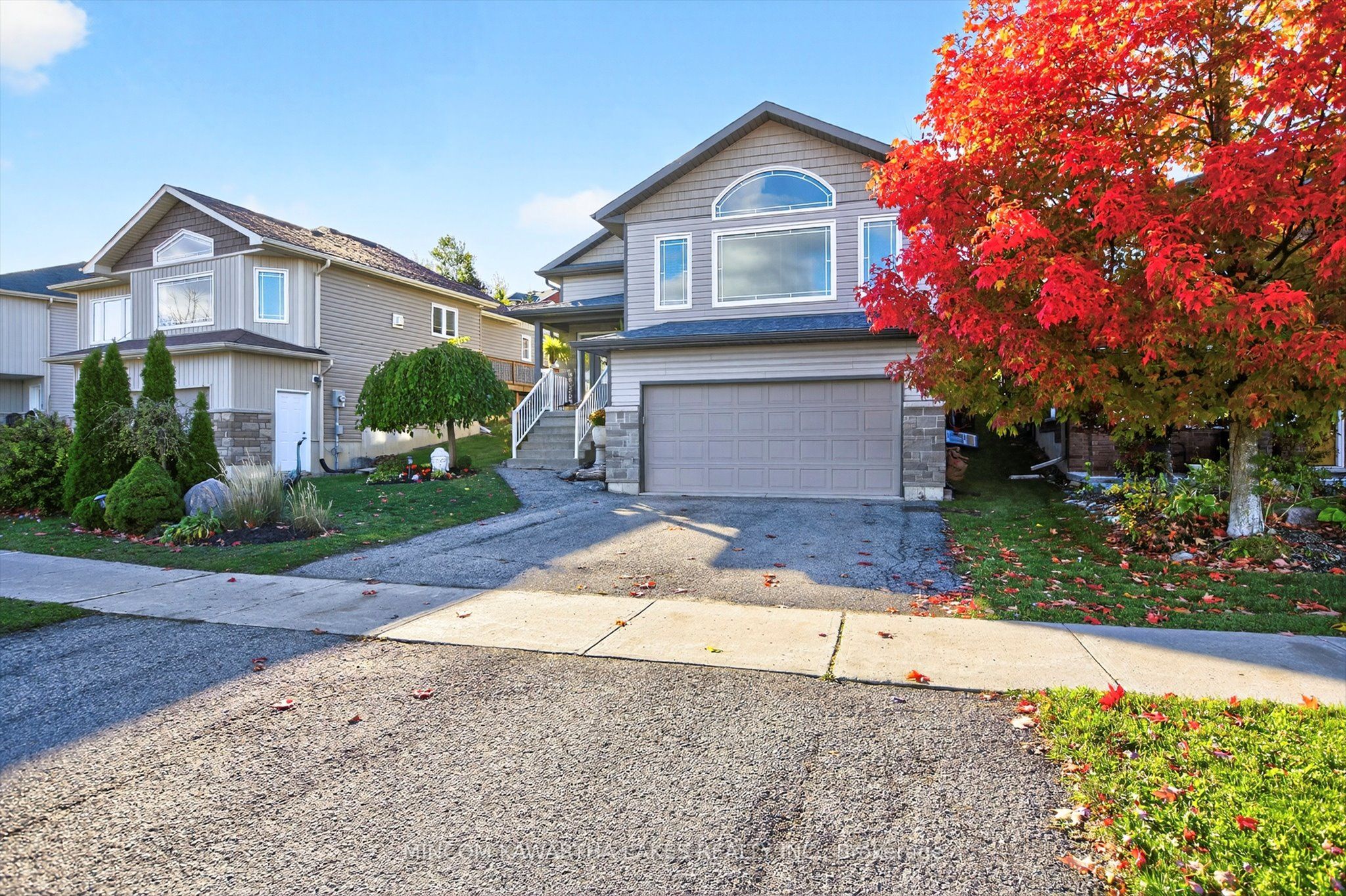 127 Milroy Drive Property Photo 3