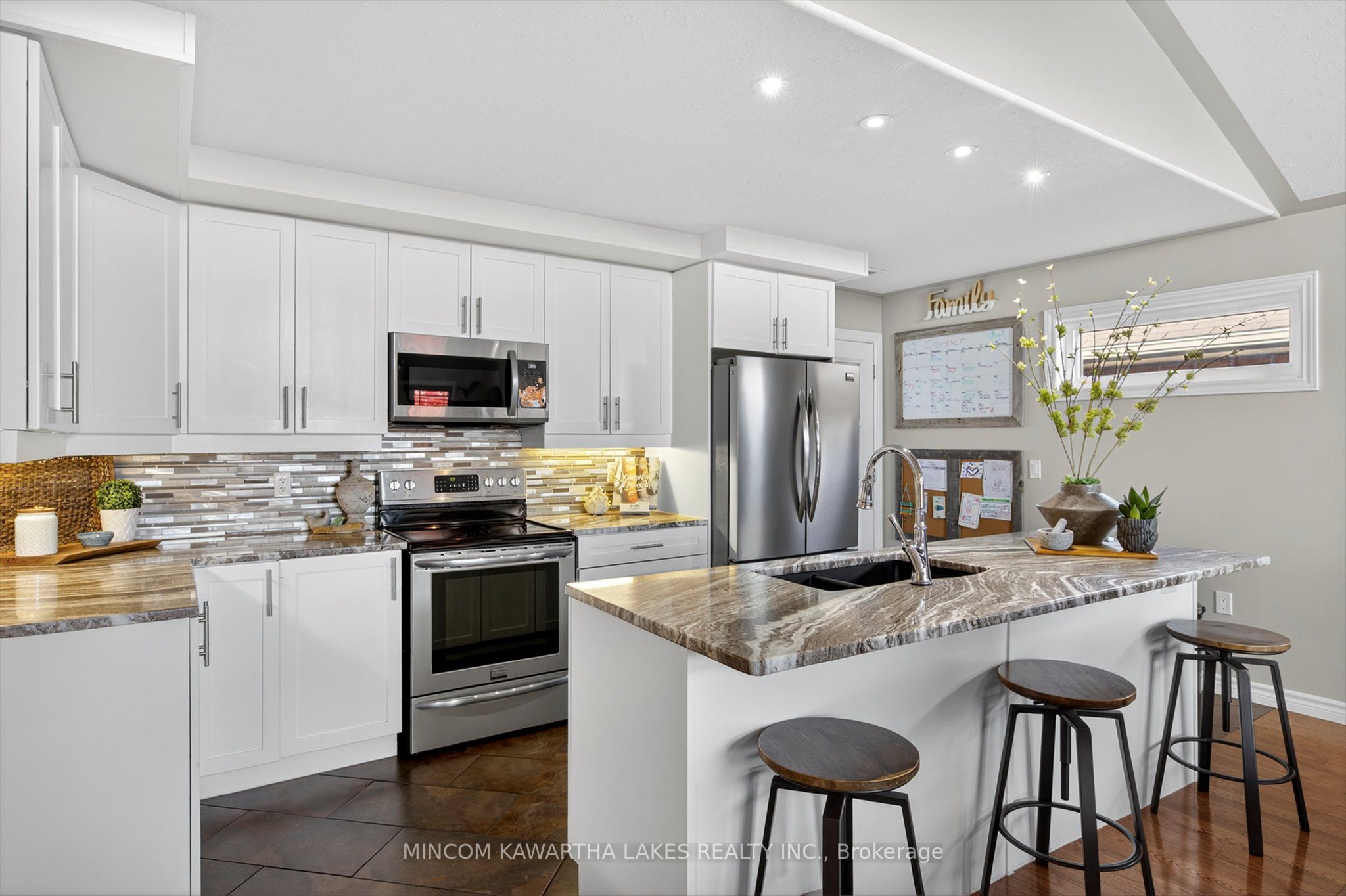 127 Milroy Drive Property Photo 19