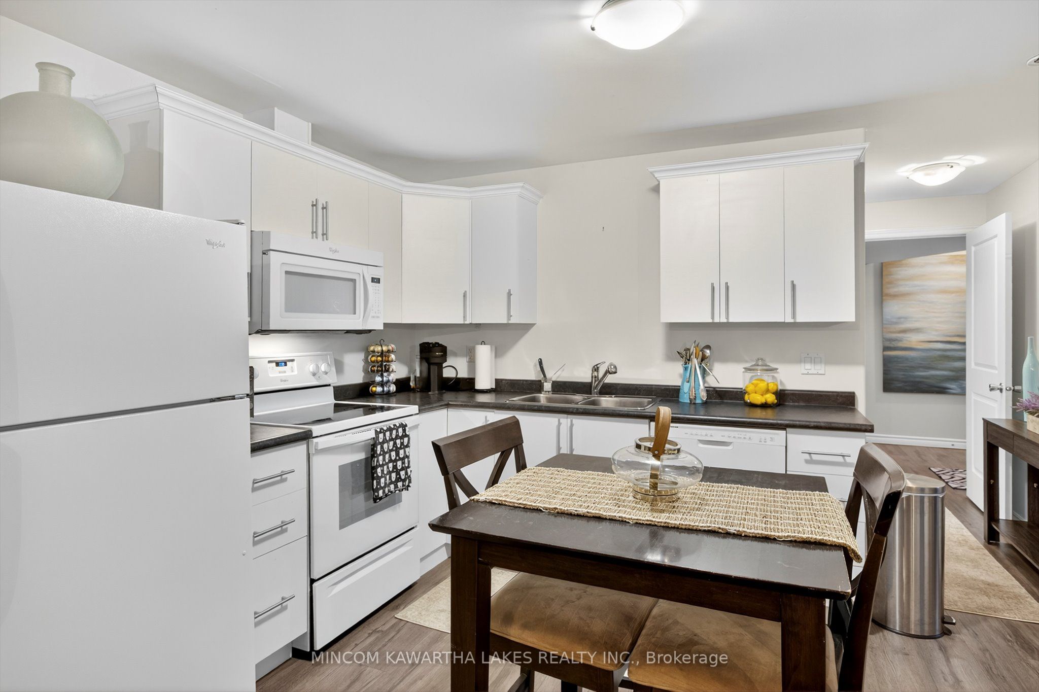 127 Milroy Drive Property Photo 37