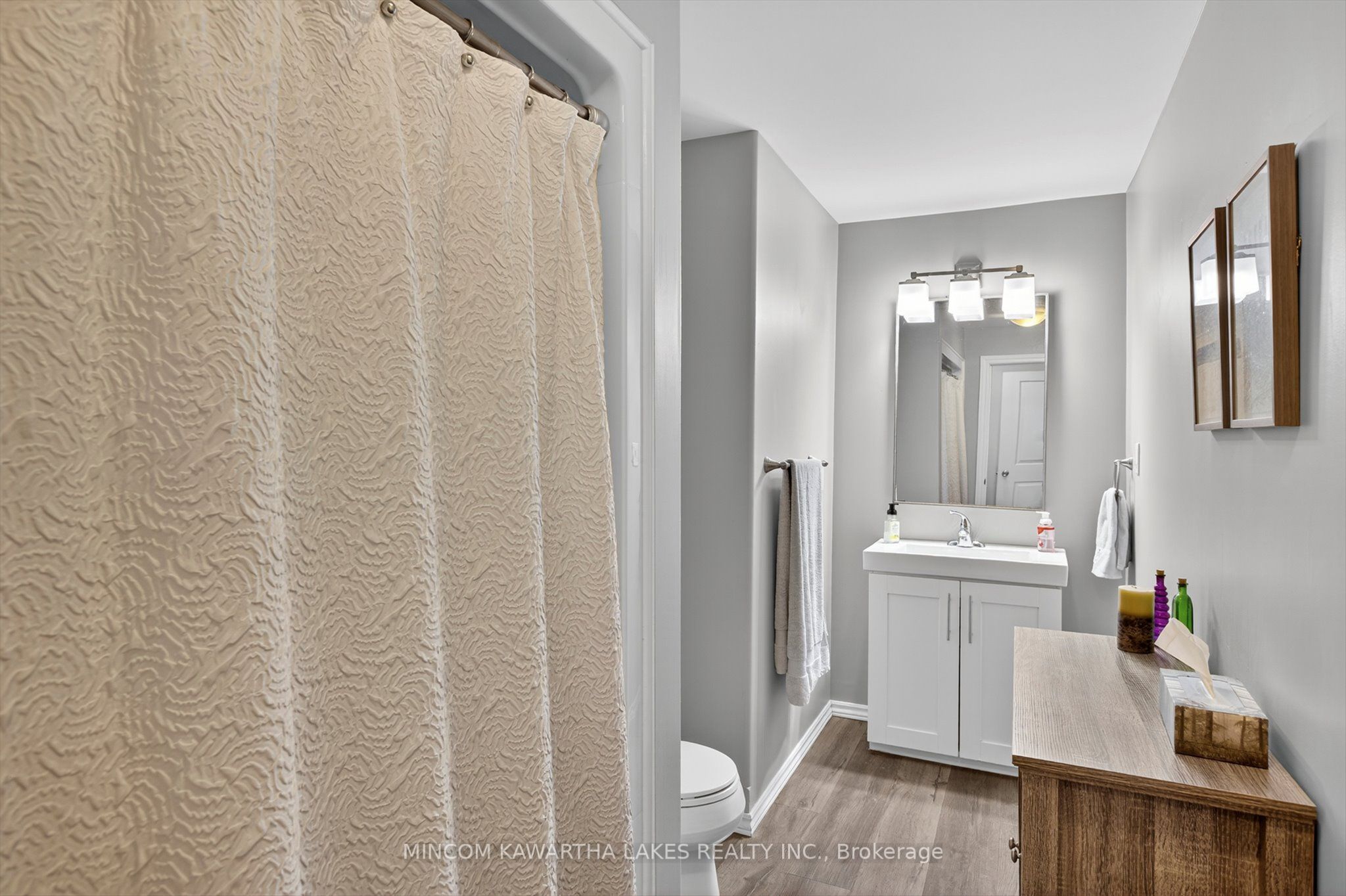 127 Milroy Drive Property Photo 41