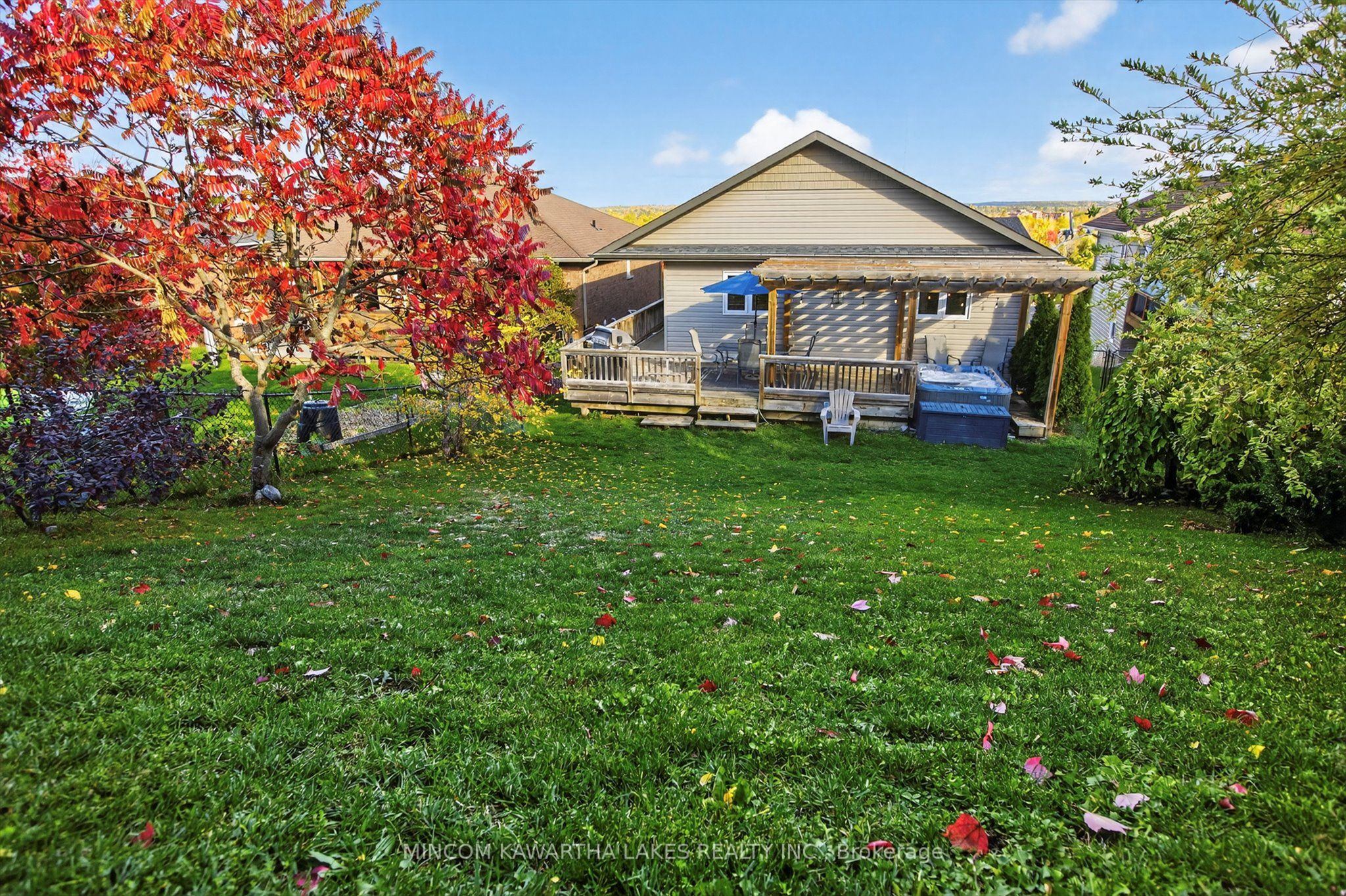 127 Milroy Drive Property Photo 43