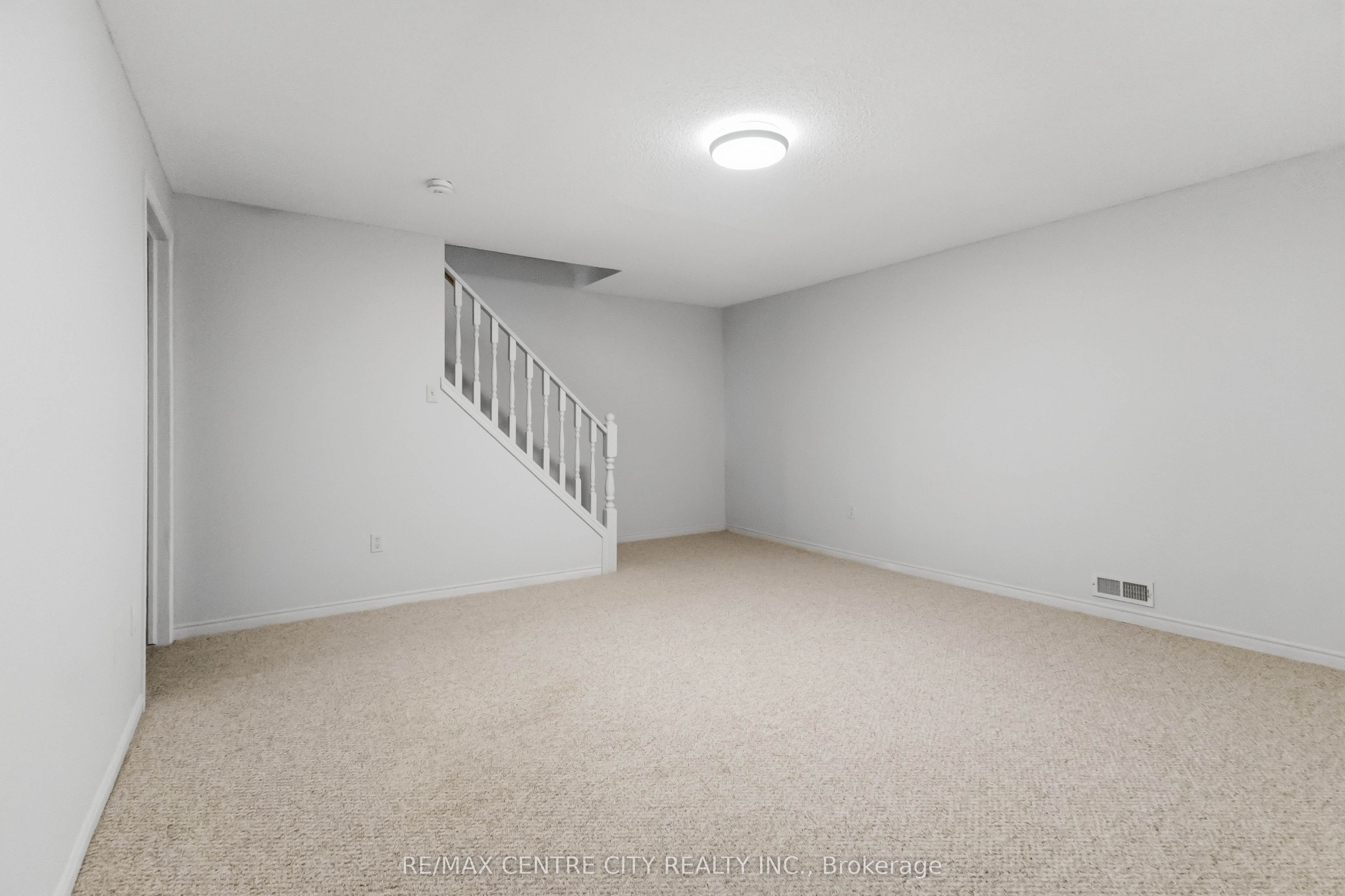 511 Admiral Drive 61 Property Photo 21