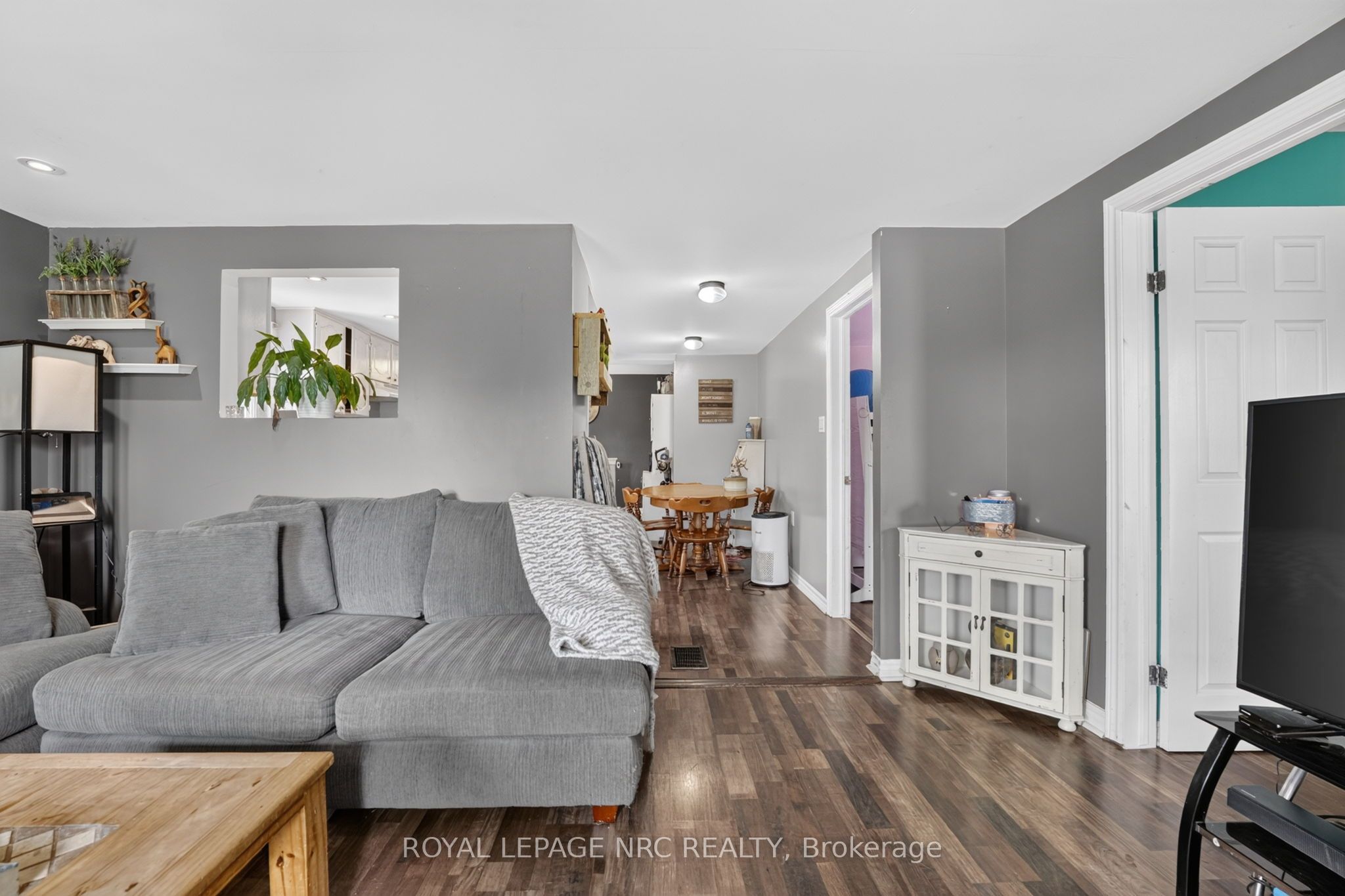314 Dieppe Street Property Photo 10