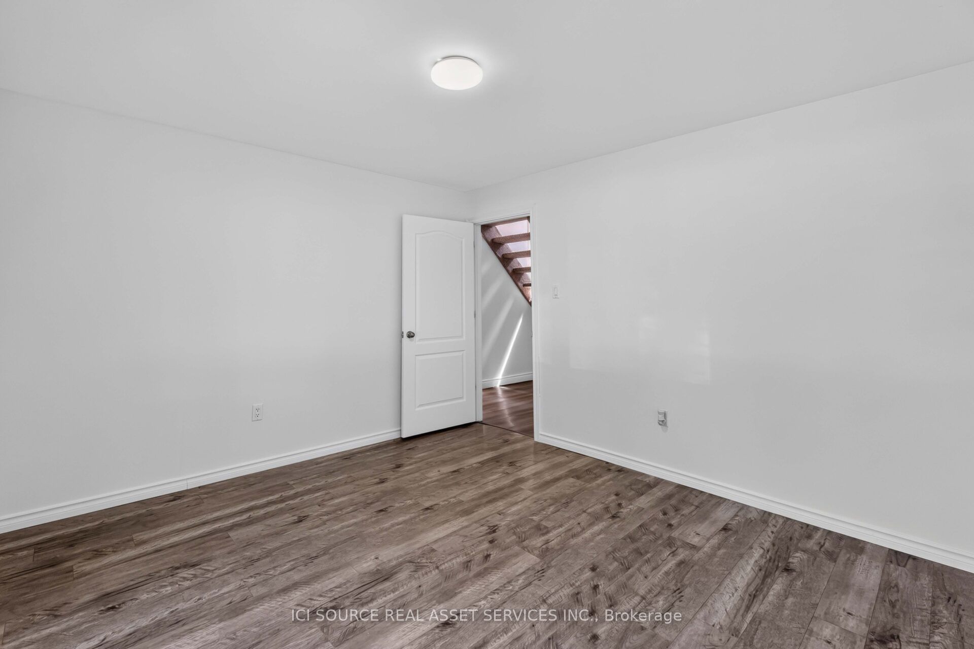 4284 Fly Road Property Photo 16