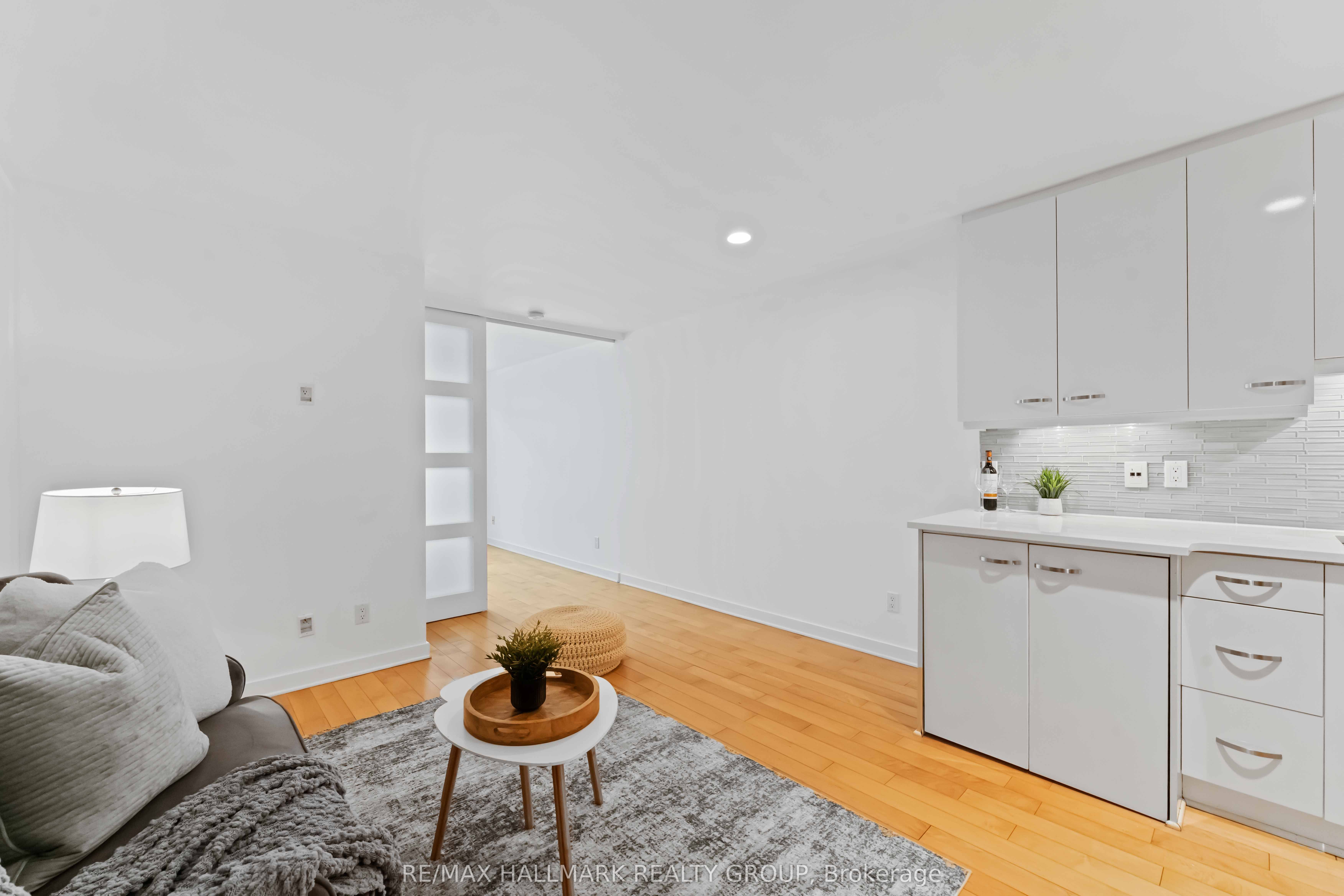 202 St Patrick Street 15 Property Photo 10