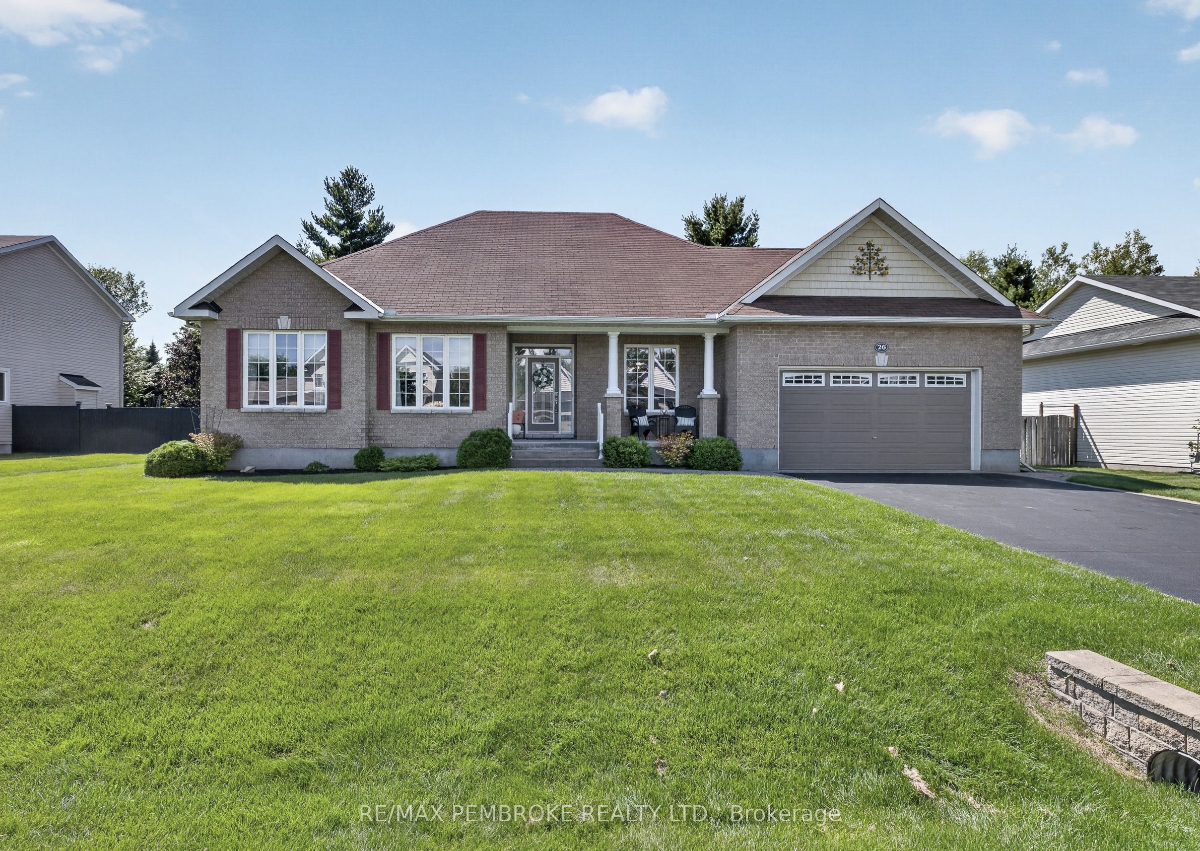 26 Bedard Boulevard Property Photo 1