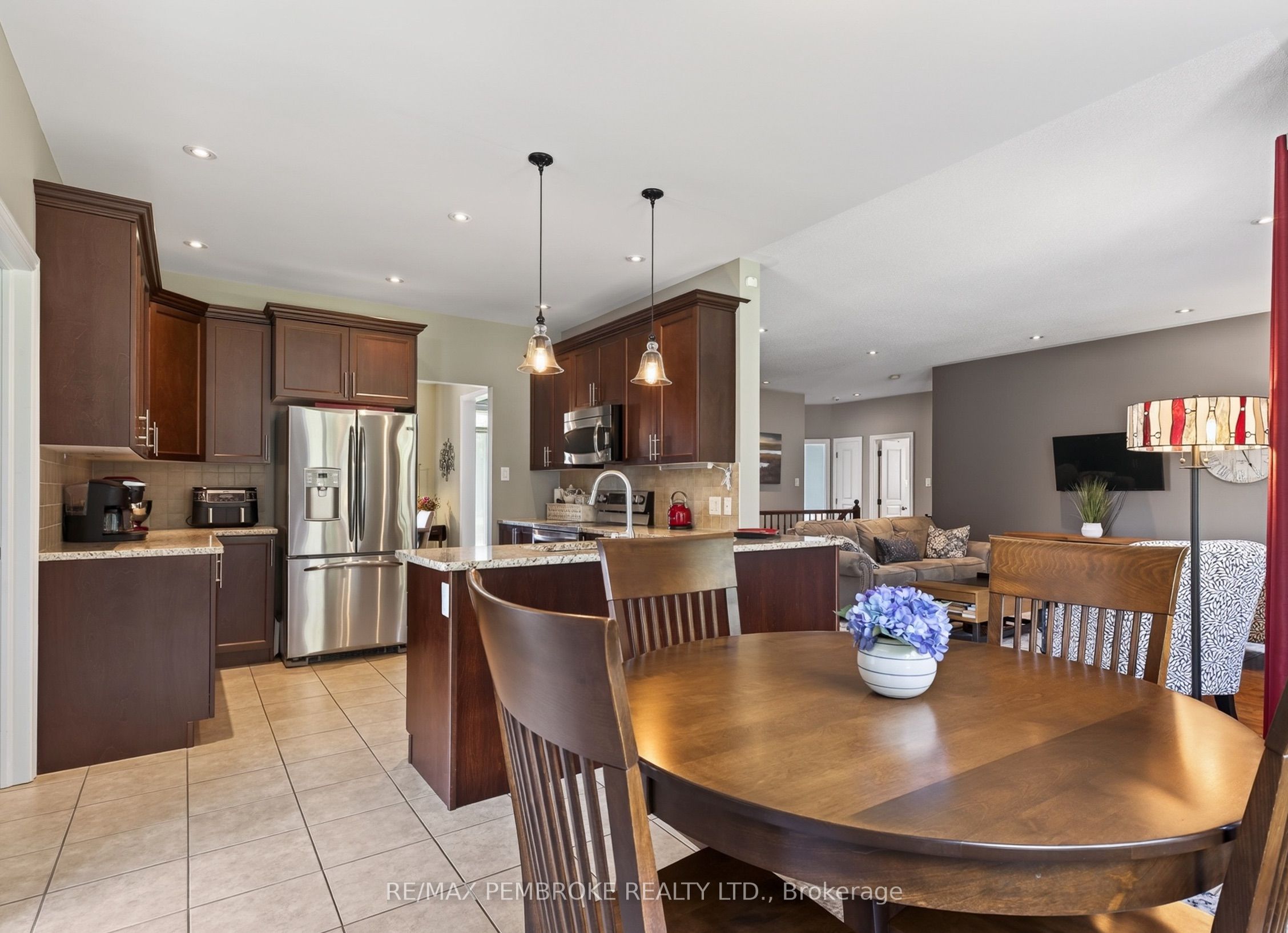 26 Bedard Boulevard Property Photo 17