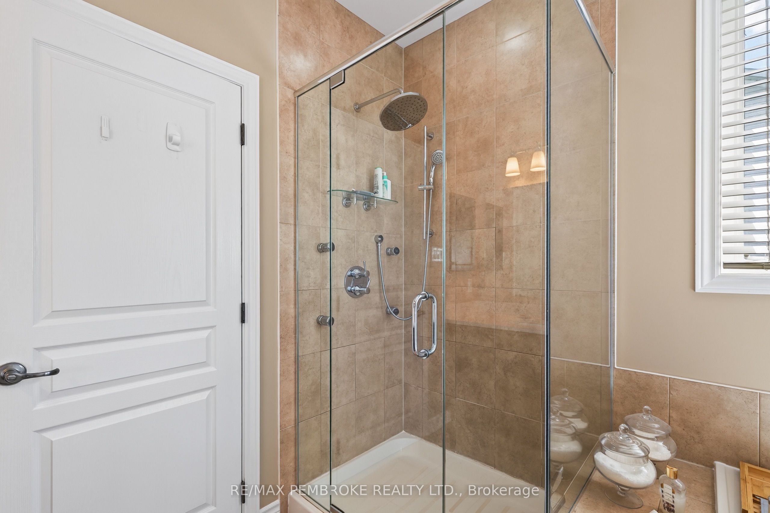26 Bedard Boulevard Property Photo 25