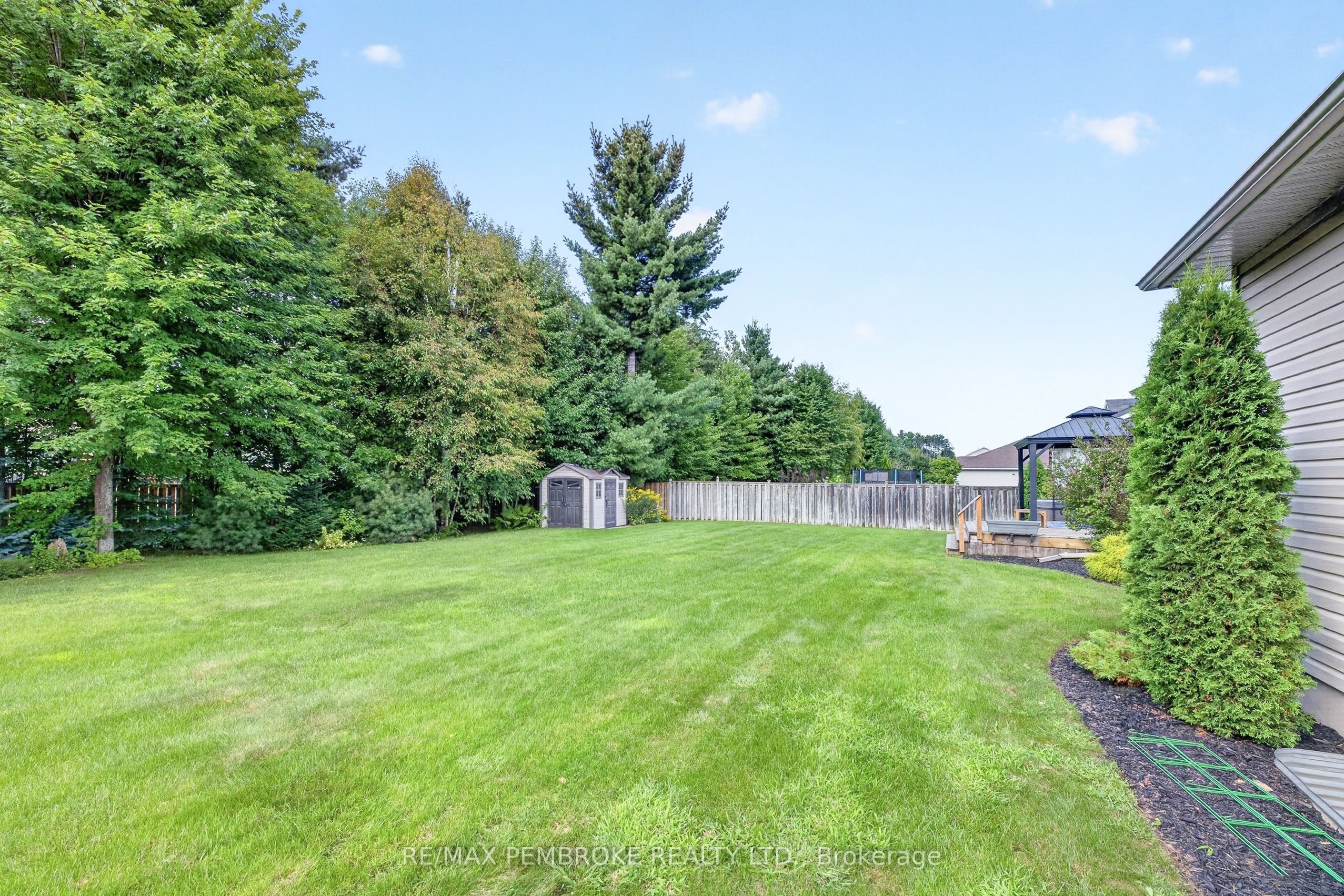 26 Bedard Boulevard Property Photo 47