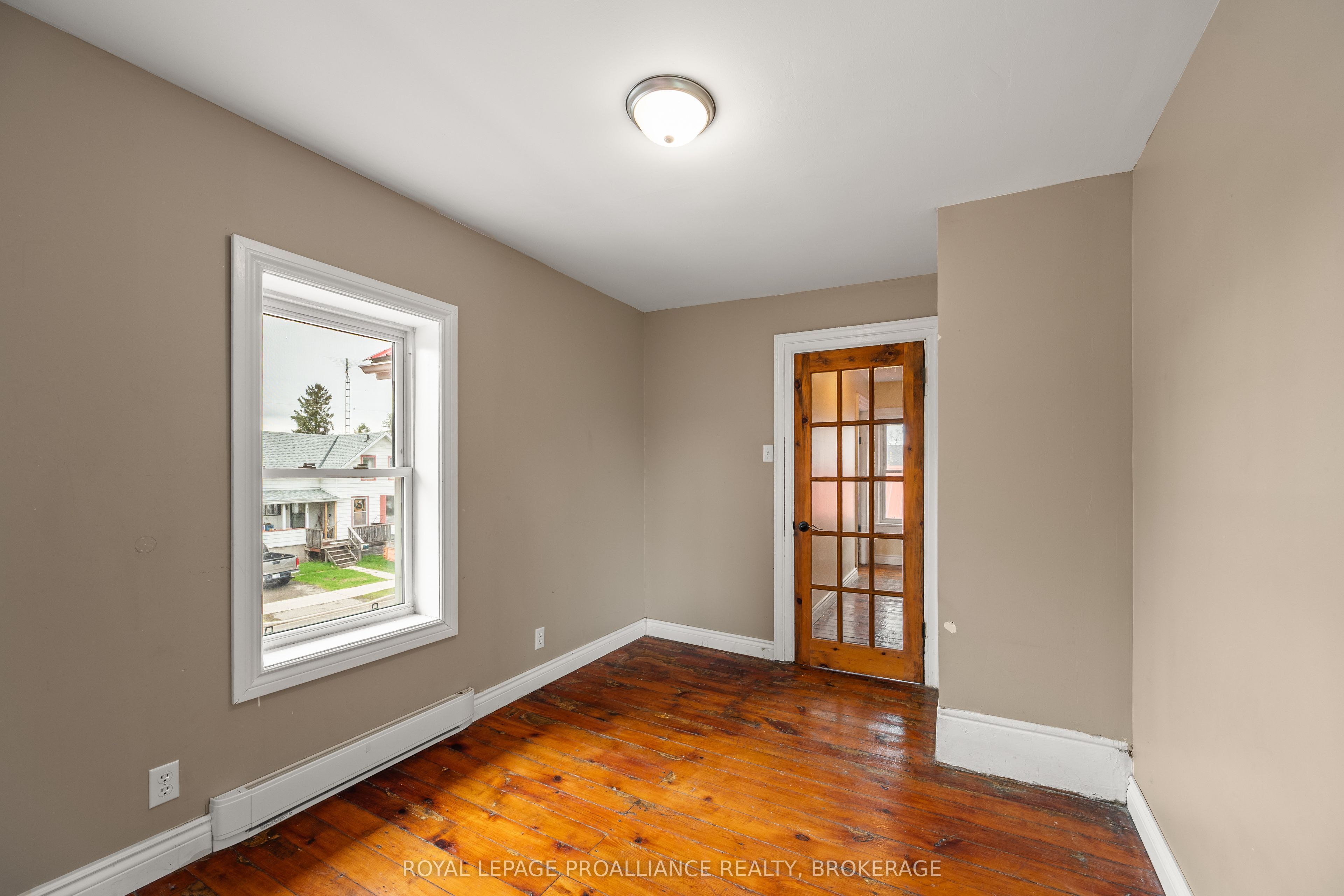 277 Brock Street Property Photo 25