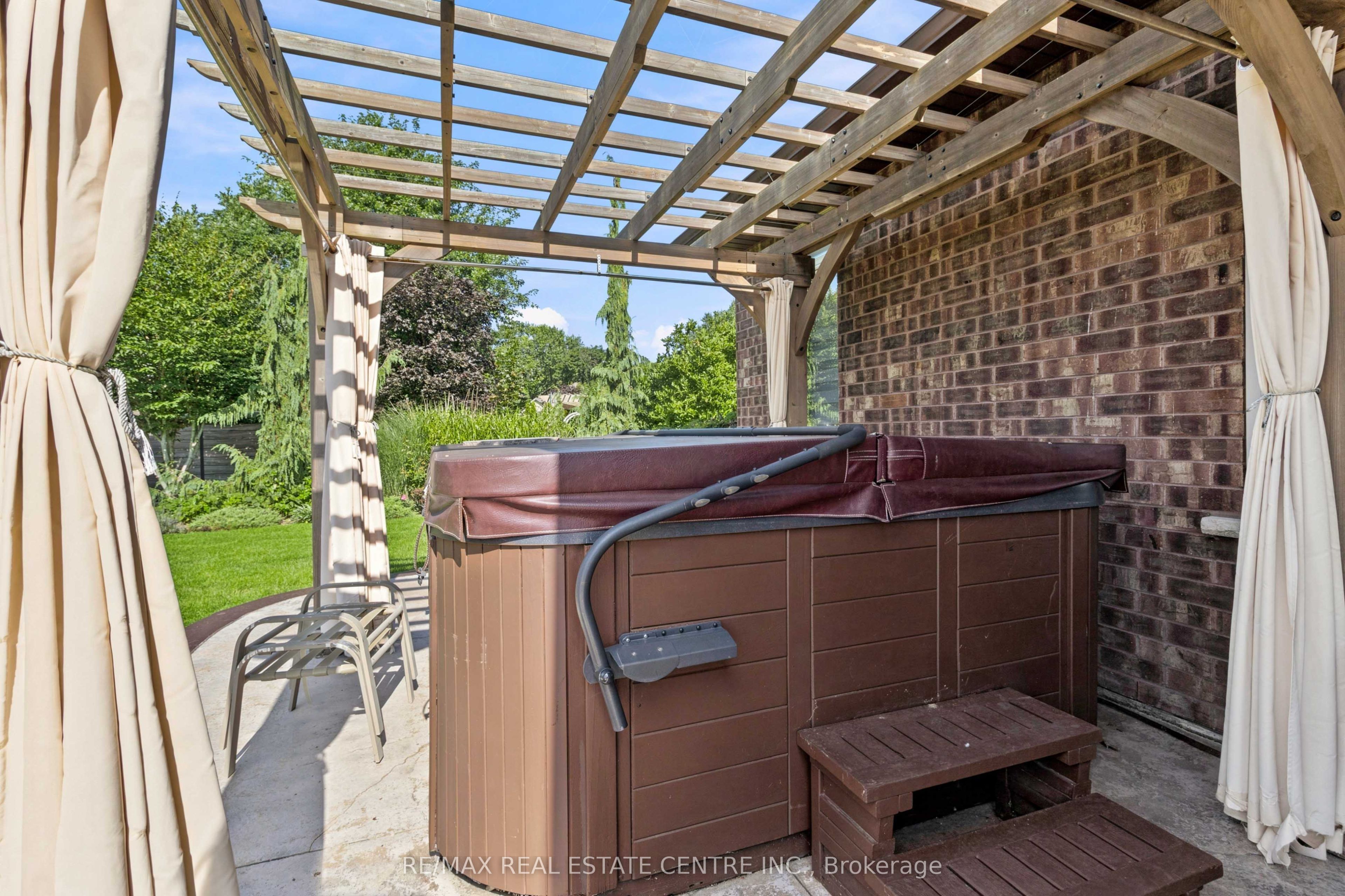 99 Magnolia Drive Property Photo 40