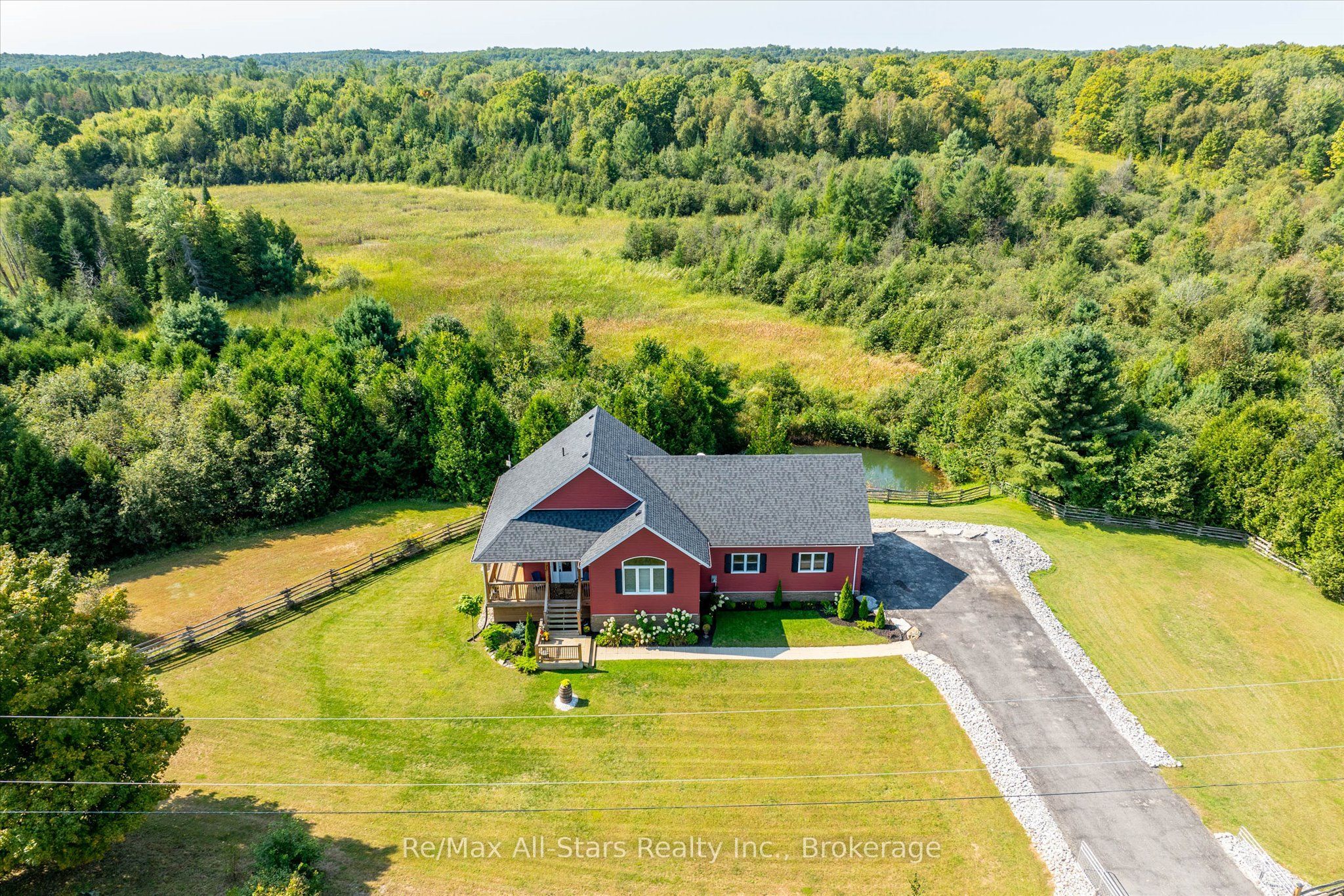 299 Barry Road Property Photo 2