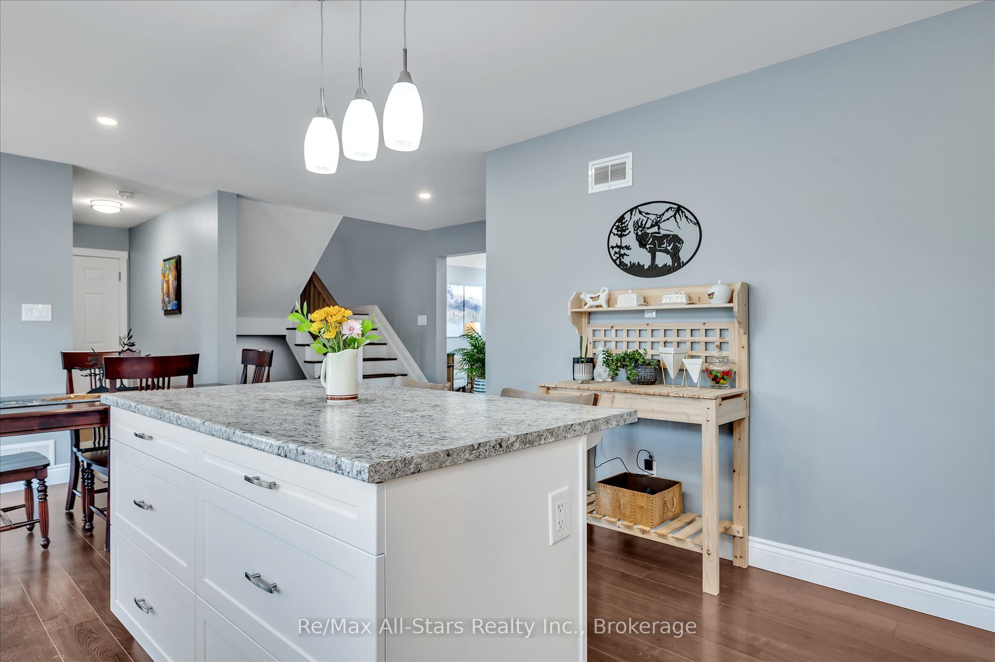 299 Barry Road Property Photo 13