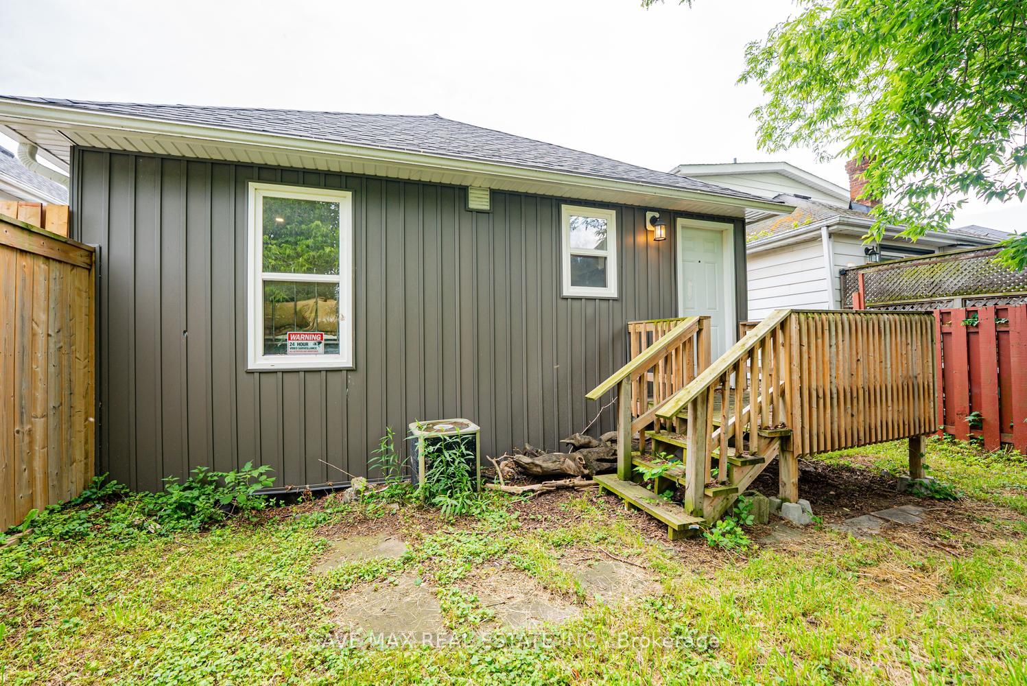 10 Wills Street Property Photo 22