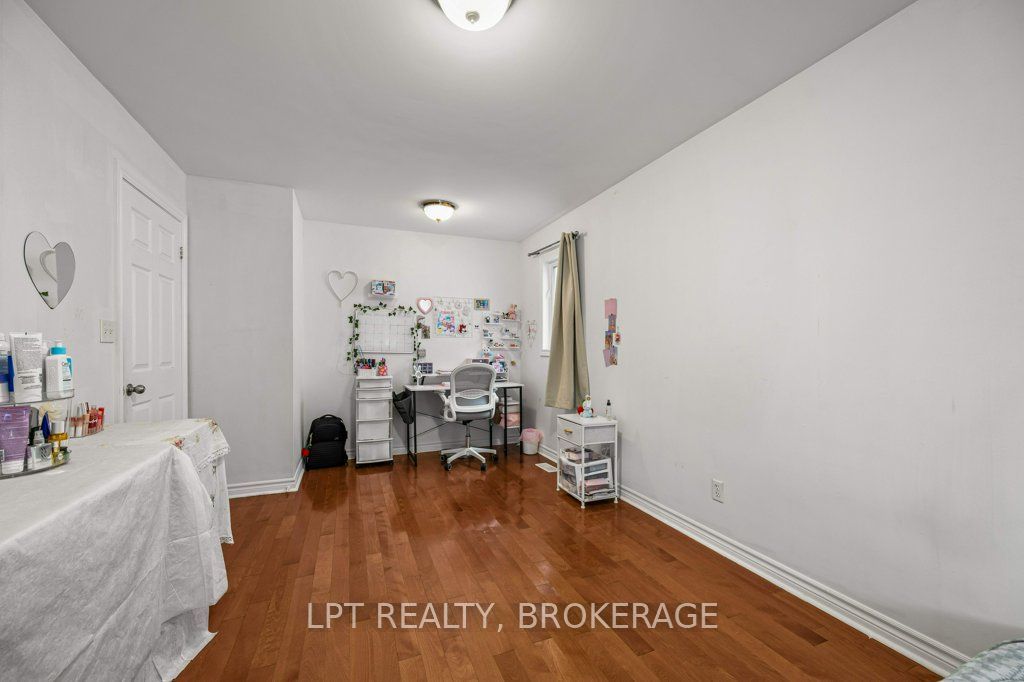8 Wilfred Crescent Property Photo 11