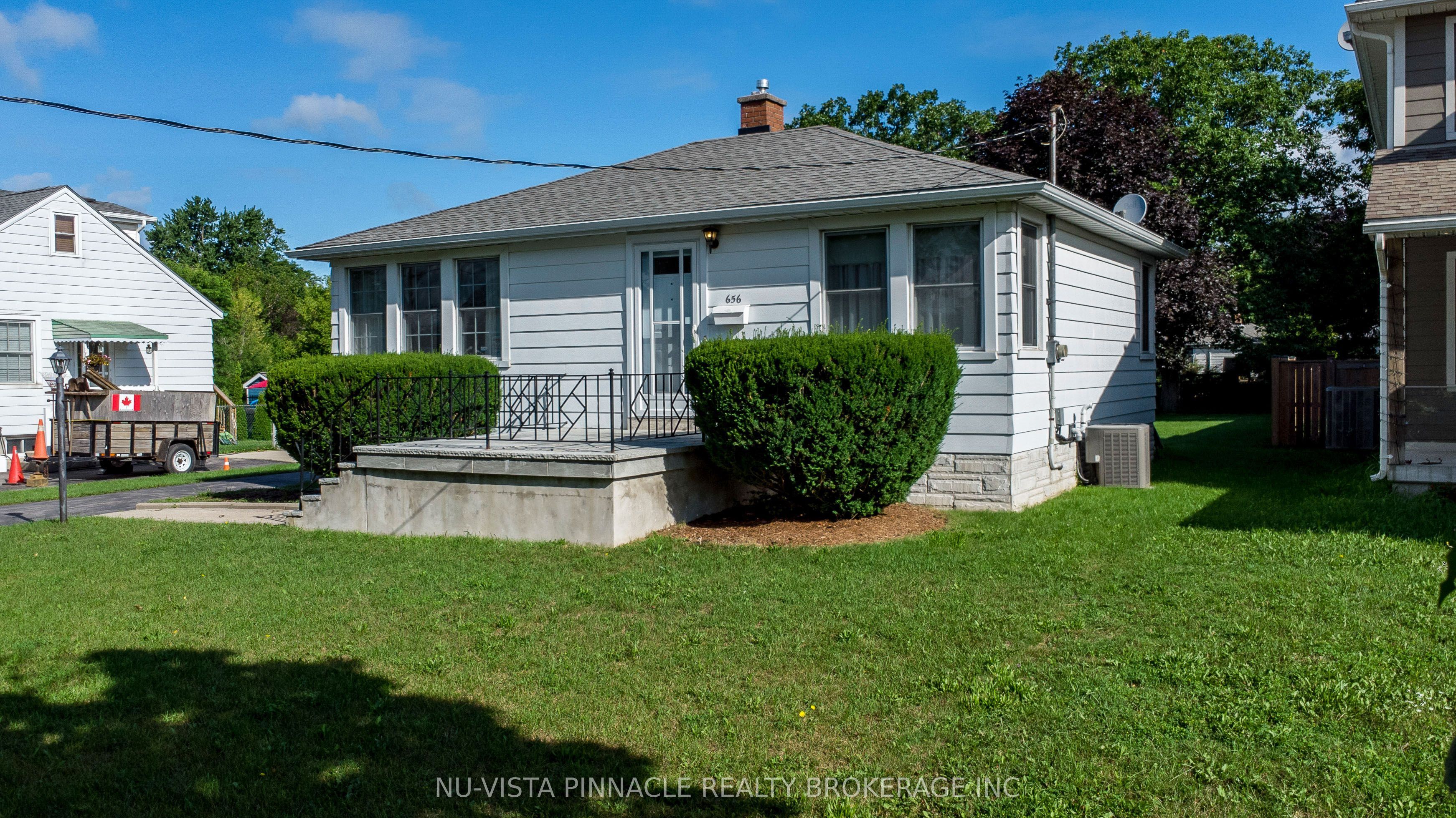 656 Winblest Avenue Property Photo 3