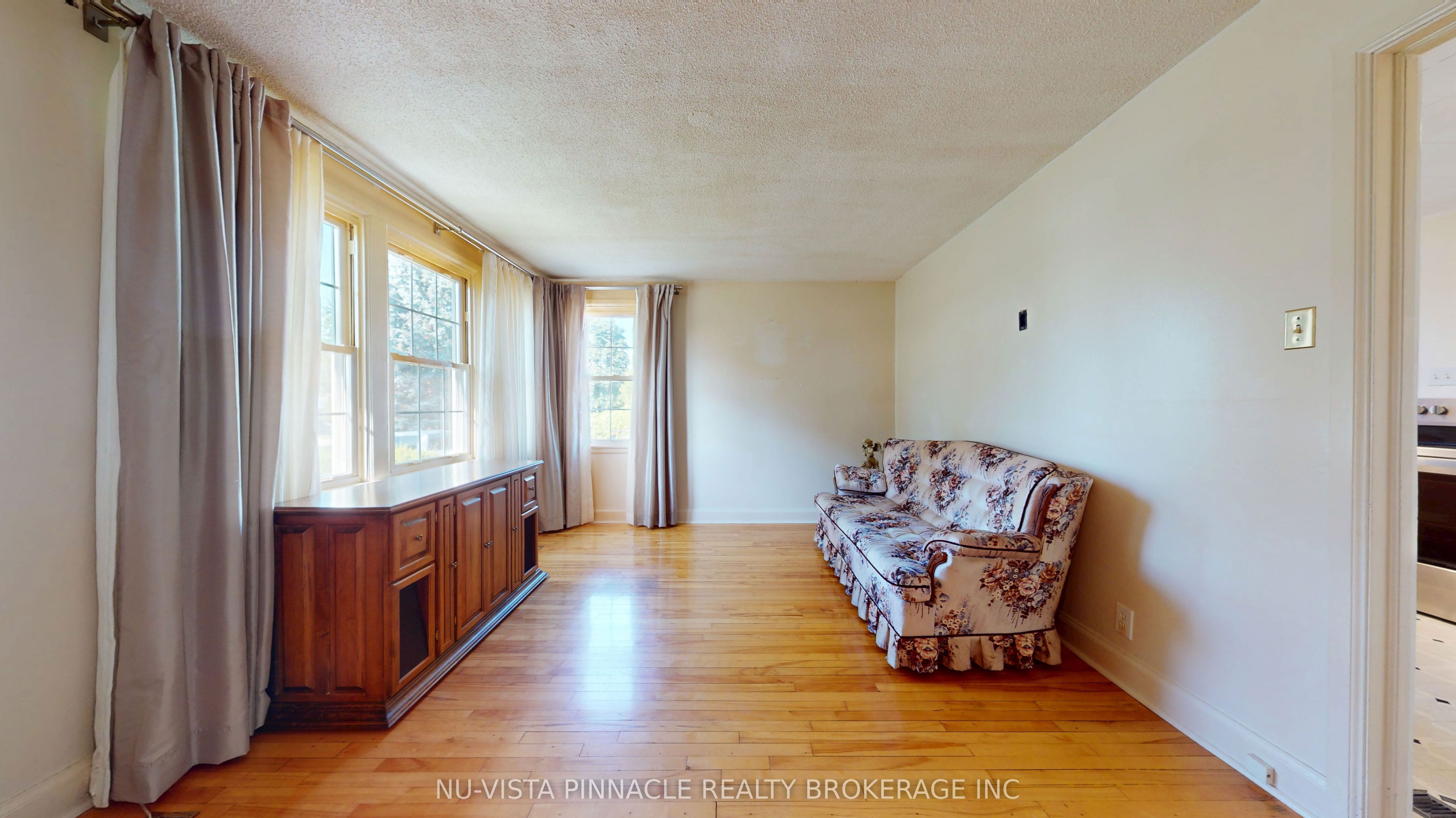 656 Winblest Avenue Property Photo 10