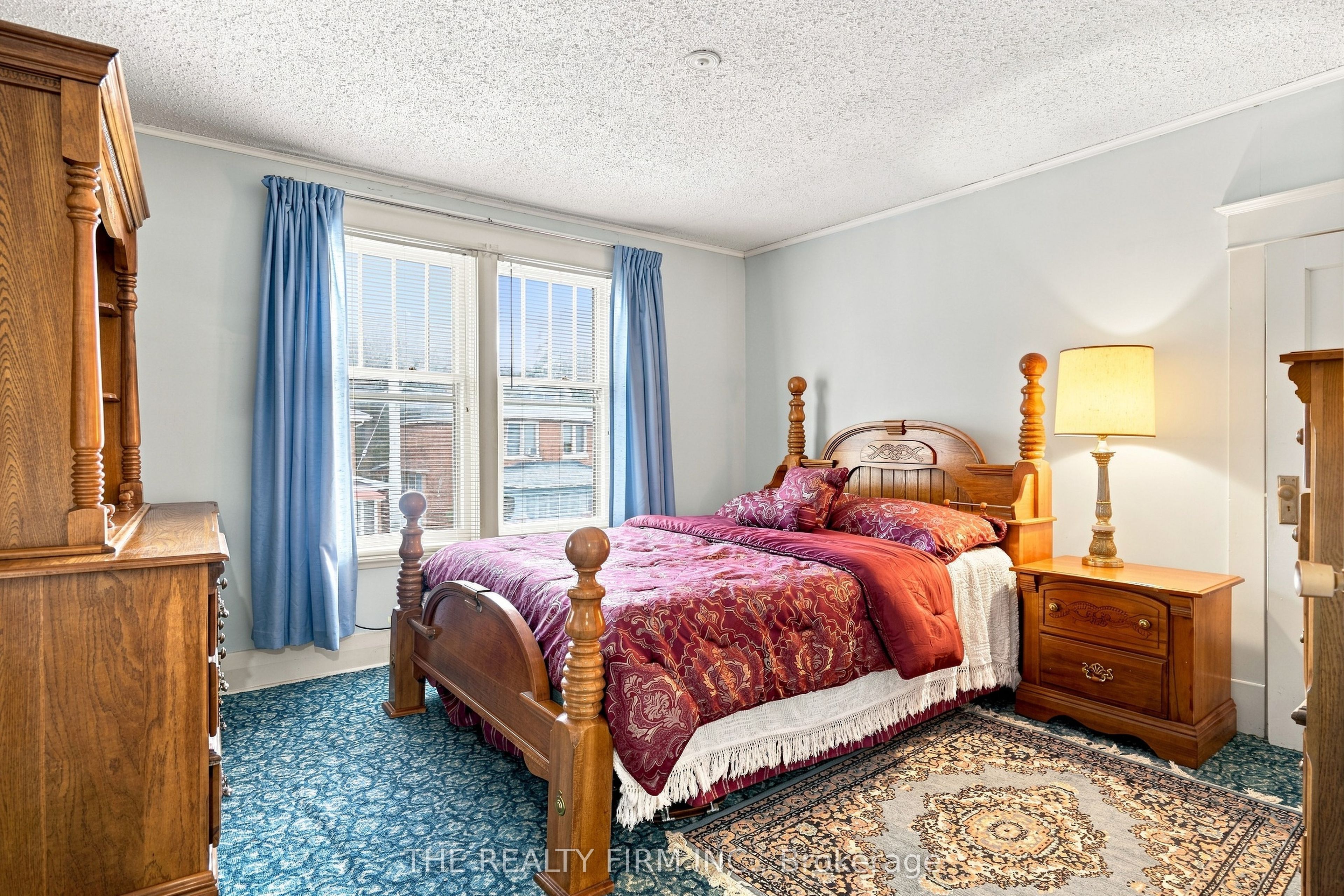 35 Wharncliffe Road S Property Photo 23