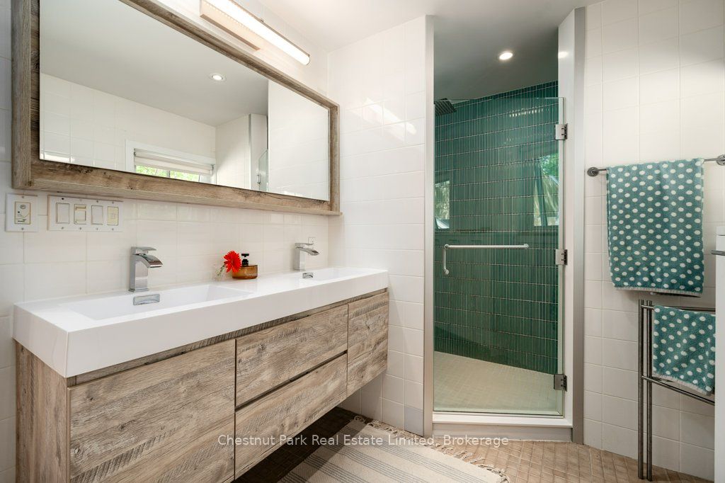 347 Prinyers Cove Crescent Property Photo 33
