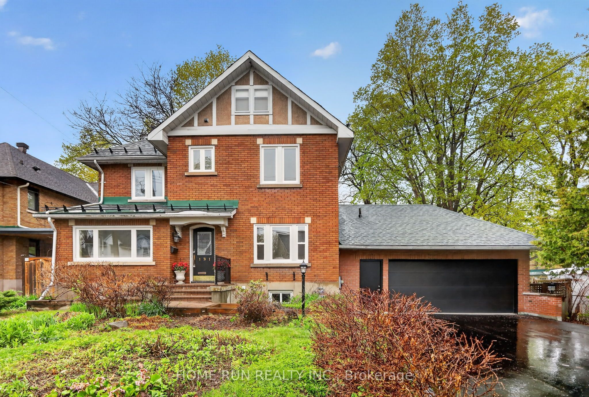 131 Acacia Avenue Property Photo 1