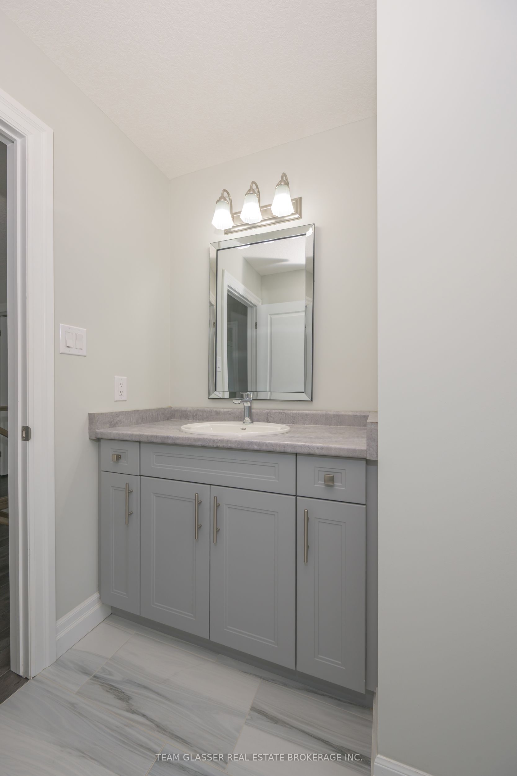 1604 Chickadee Trail Property Photo 23