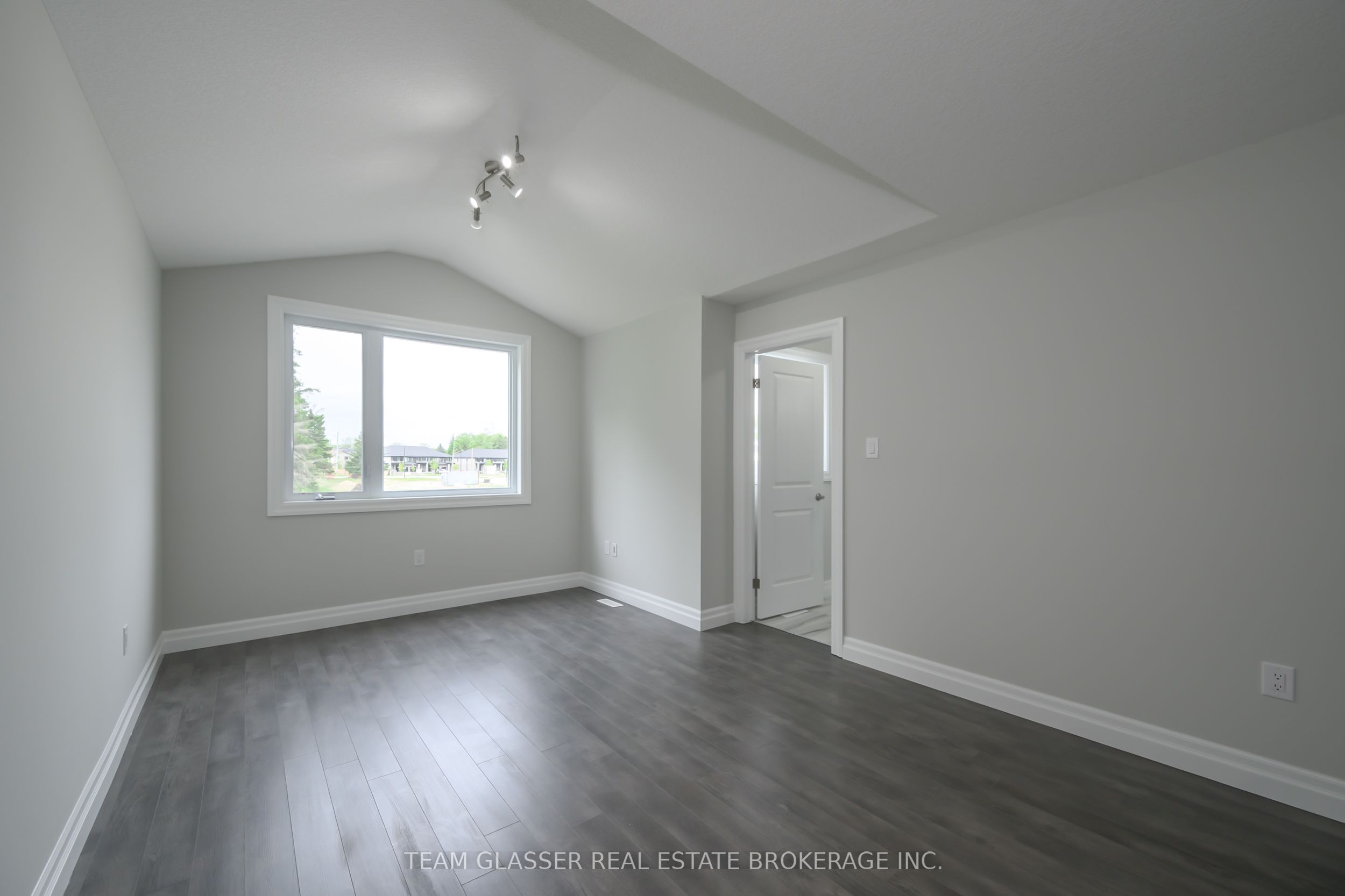 1604 Chickadee Trail Property Photo 26