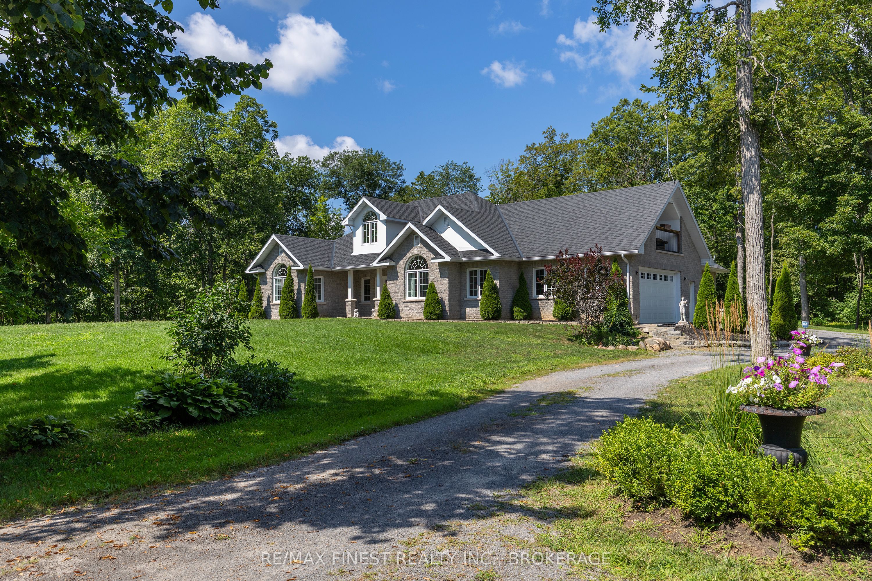 1197 Mccullough Road Property Photo 1