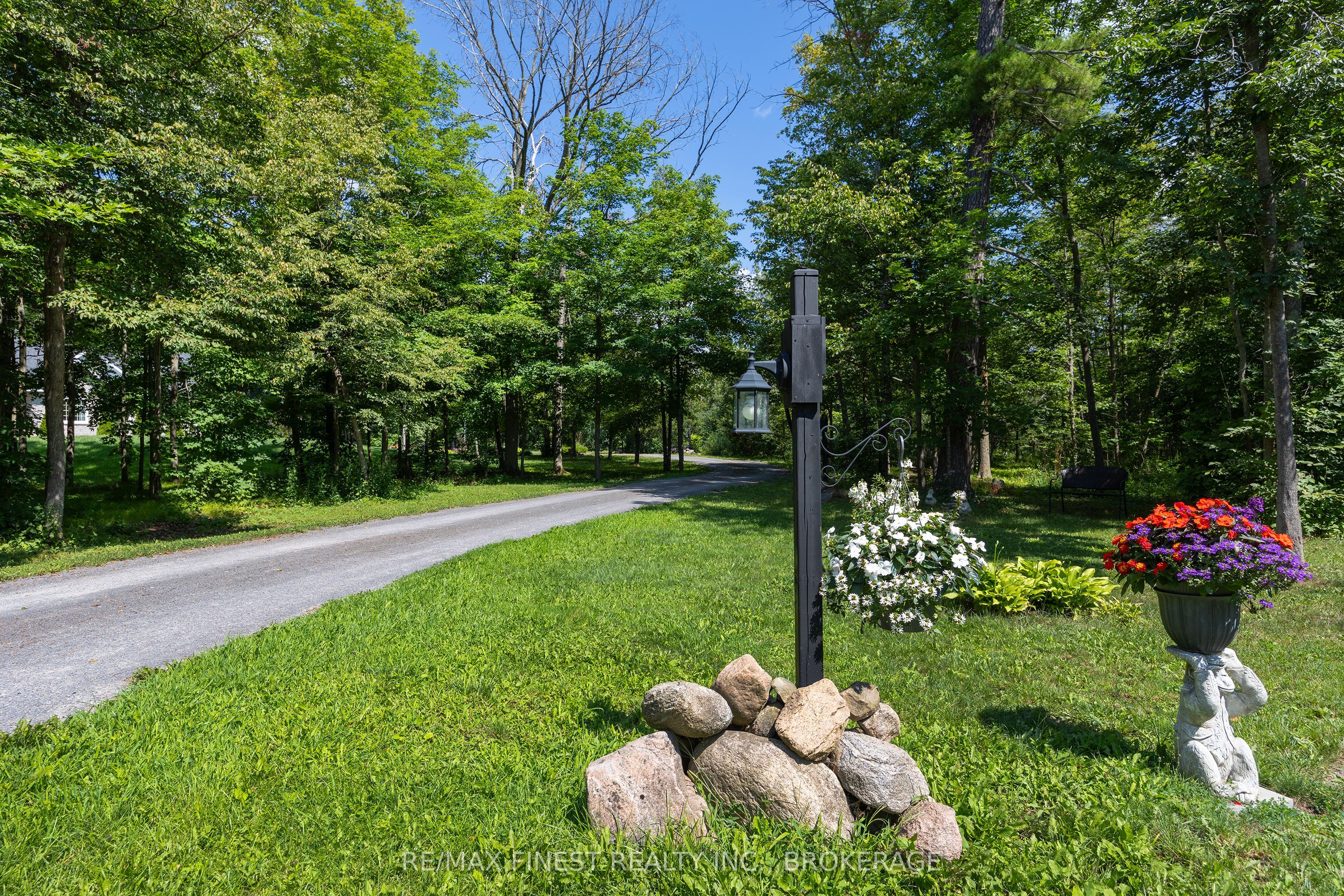 1197 Mccullough Road Property Photo 2