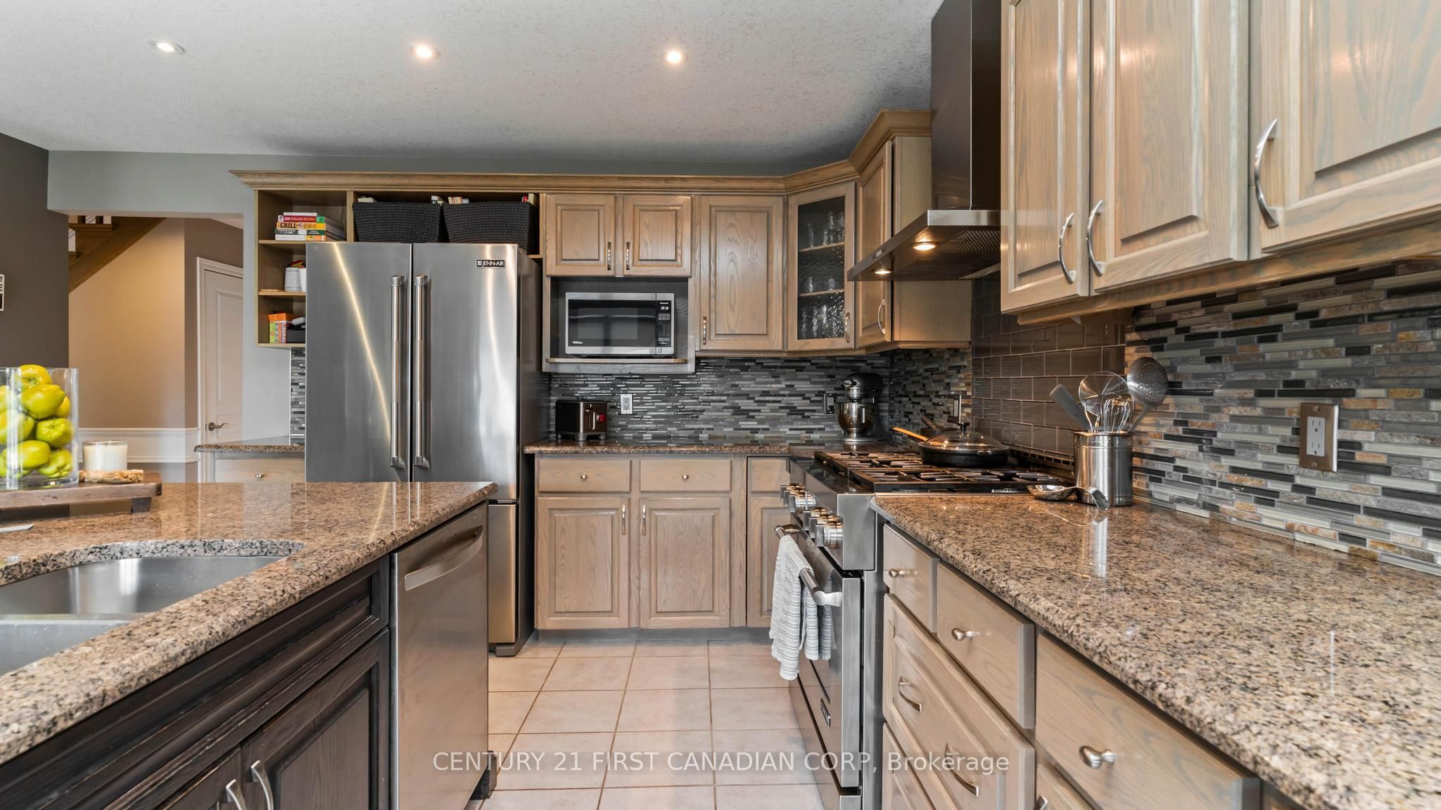 114 Longview Court Property Photo 17