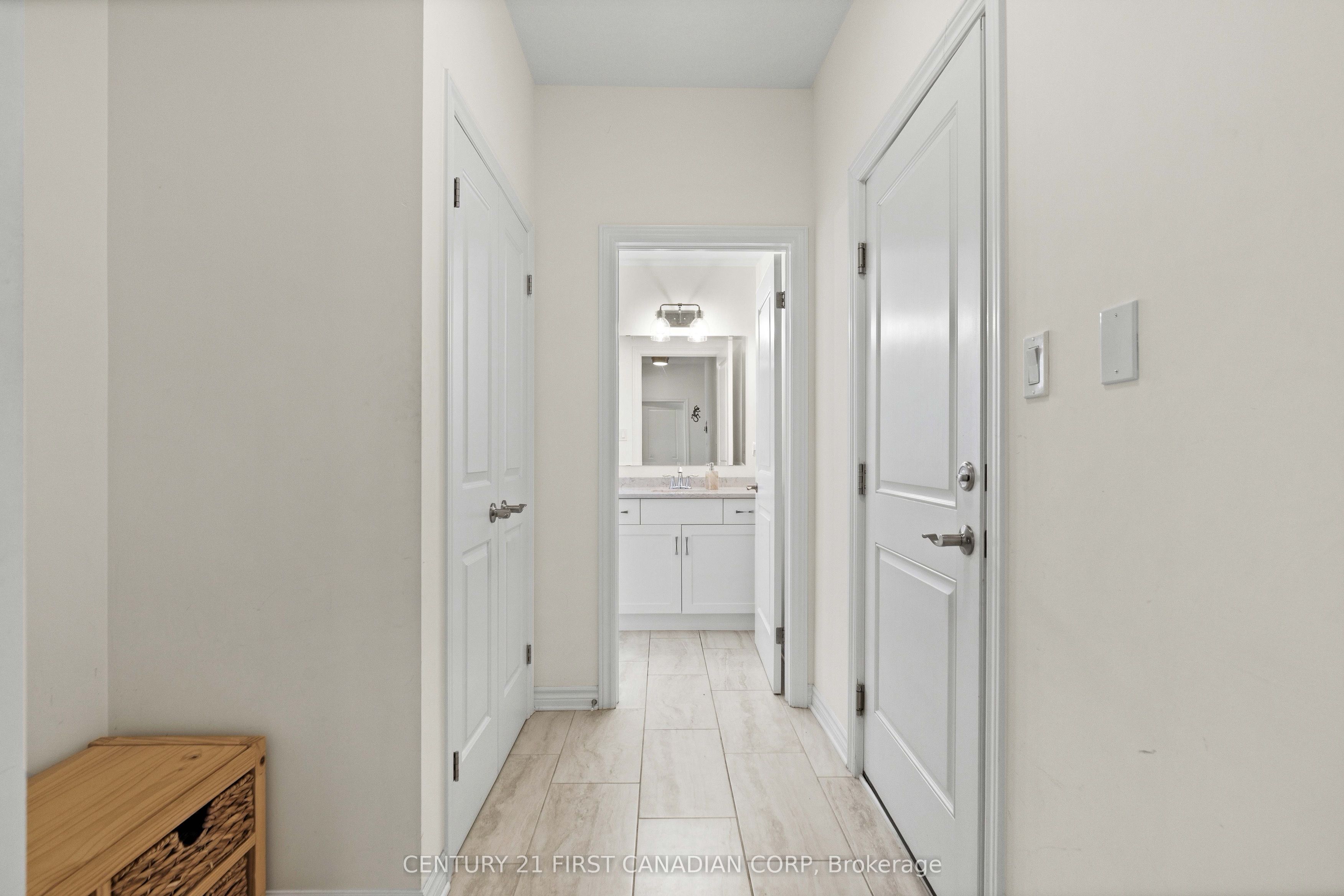 1654 Upper West Avenue Property Photo 15