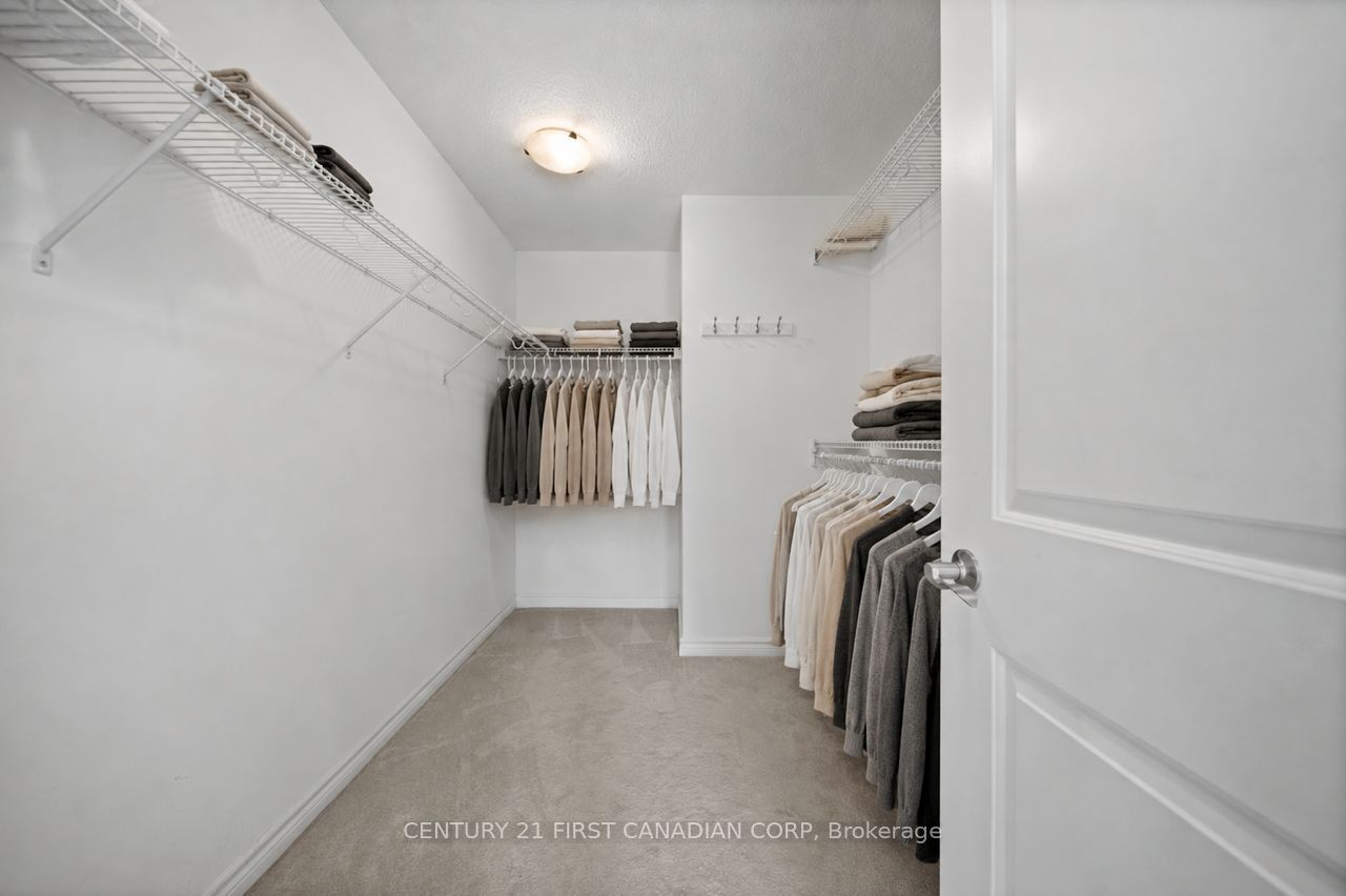 1654 Upper West Avenue Property Photo 20