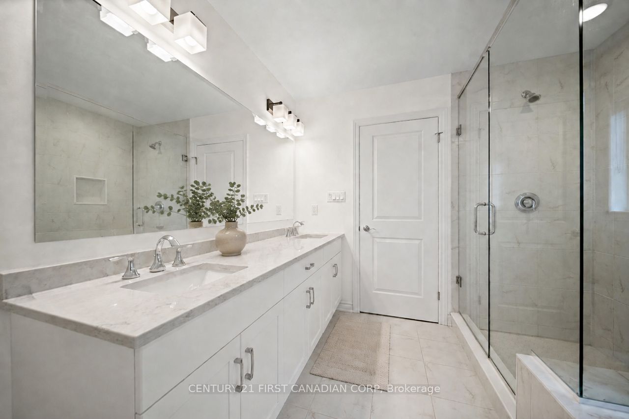 1654 Upper West Avenue Property Photo 21