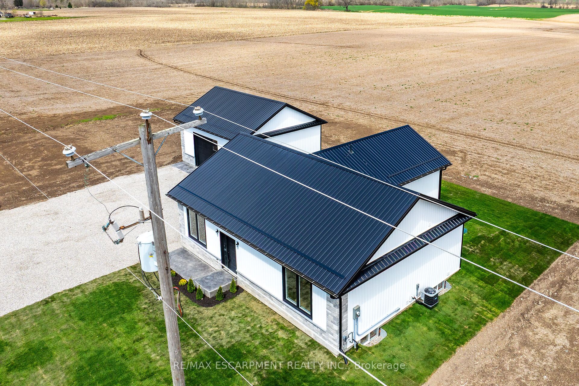 4093 Rainham Road Property Photo 40