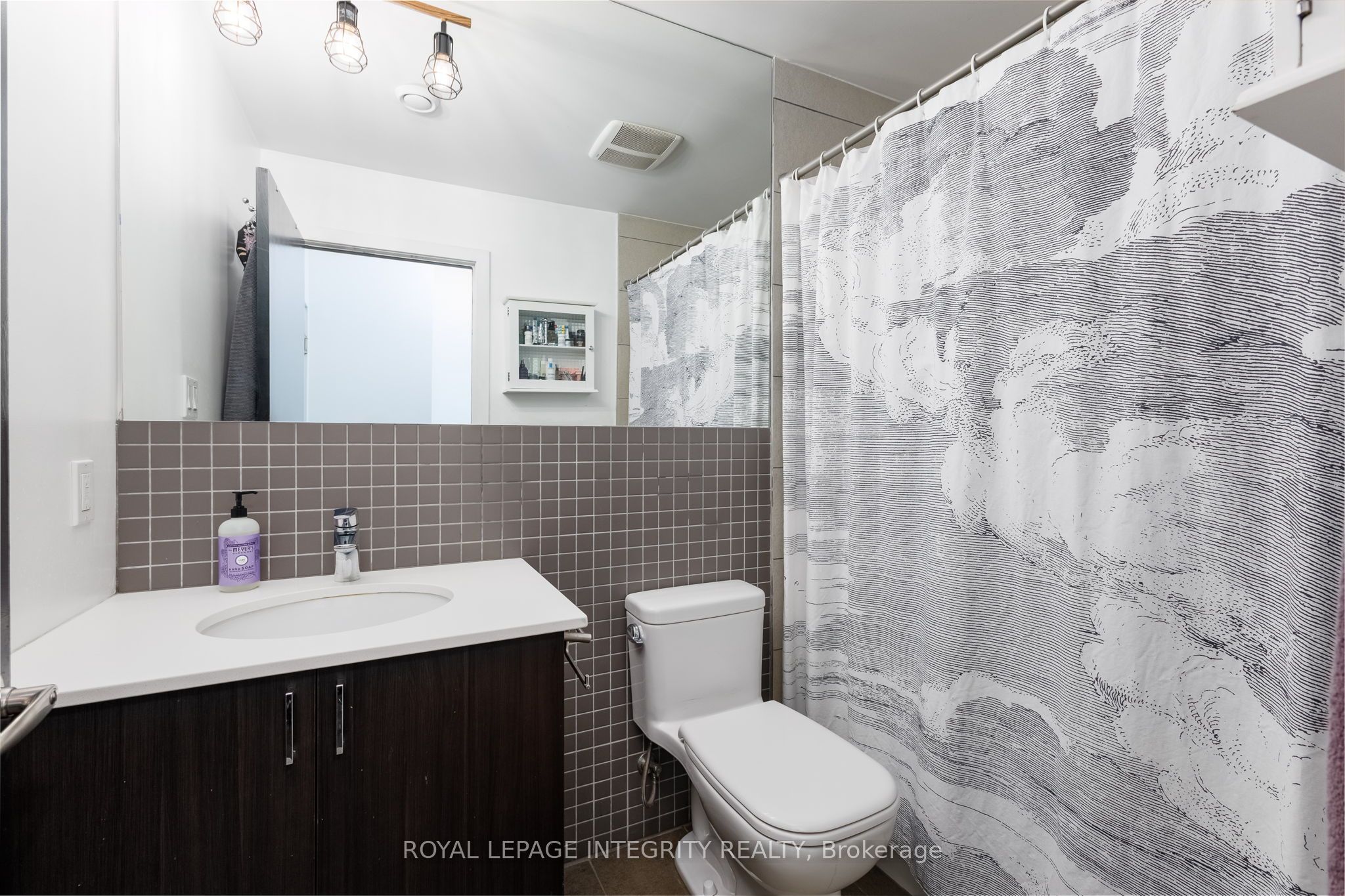 1308 Thames Street 202 Property Photo 20