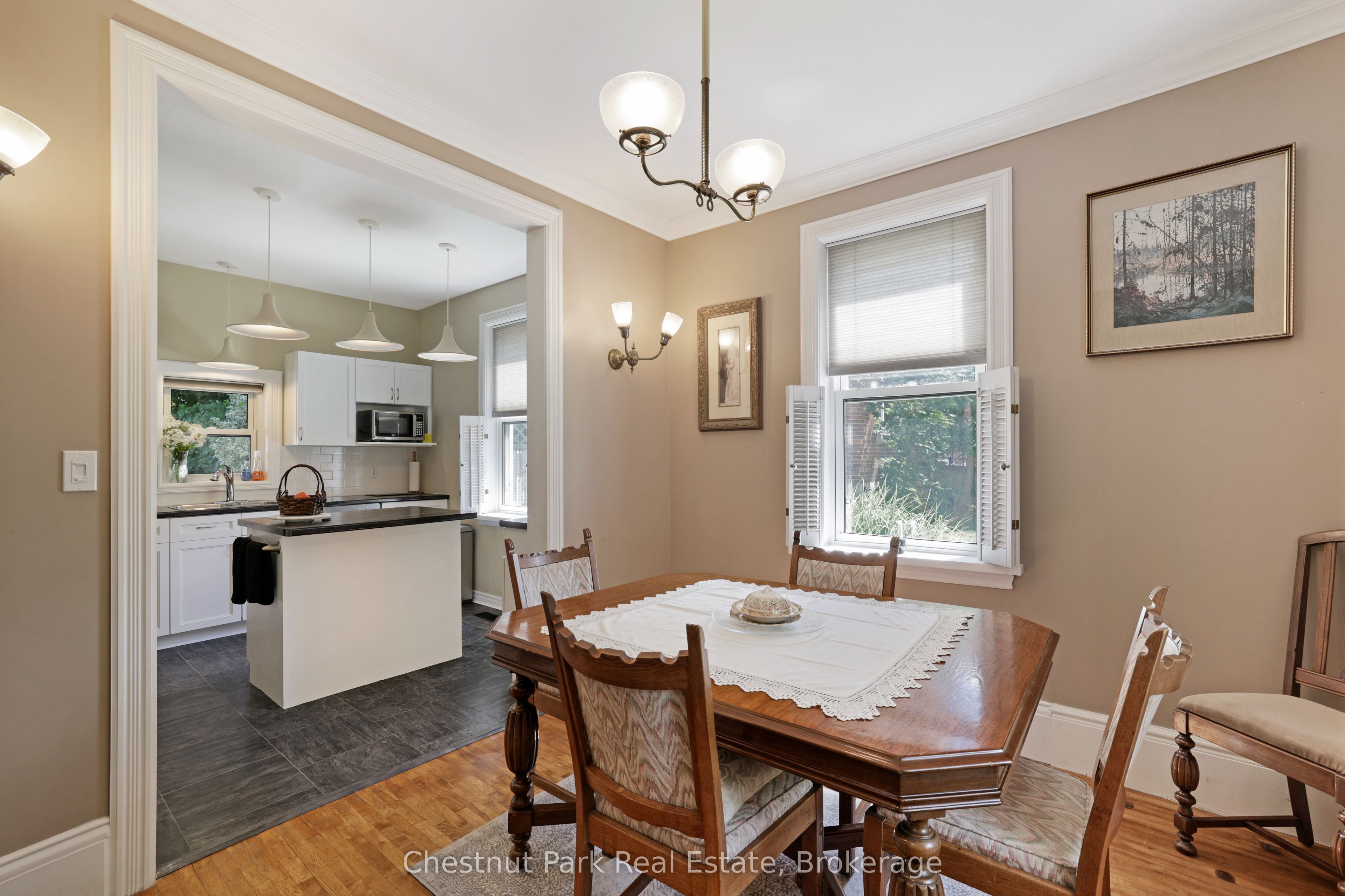 755 4th Avenue E Property Photo 11