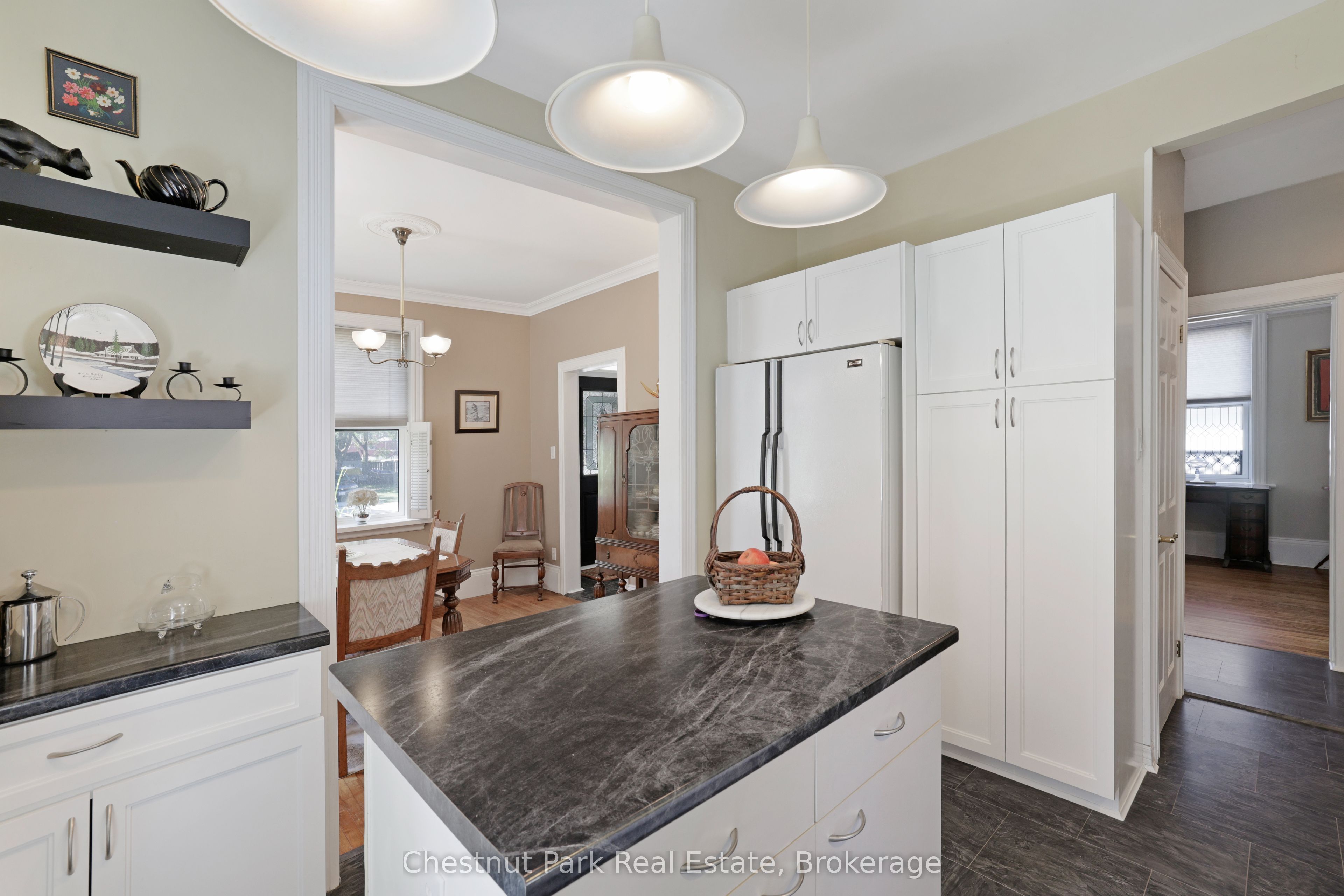 755 4th Avenue E Property Photo 16