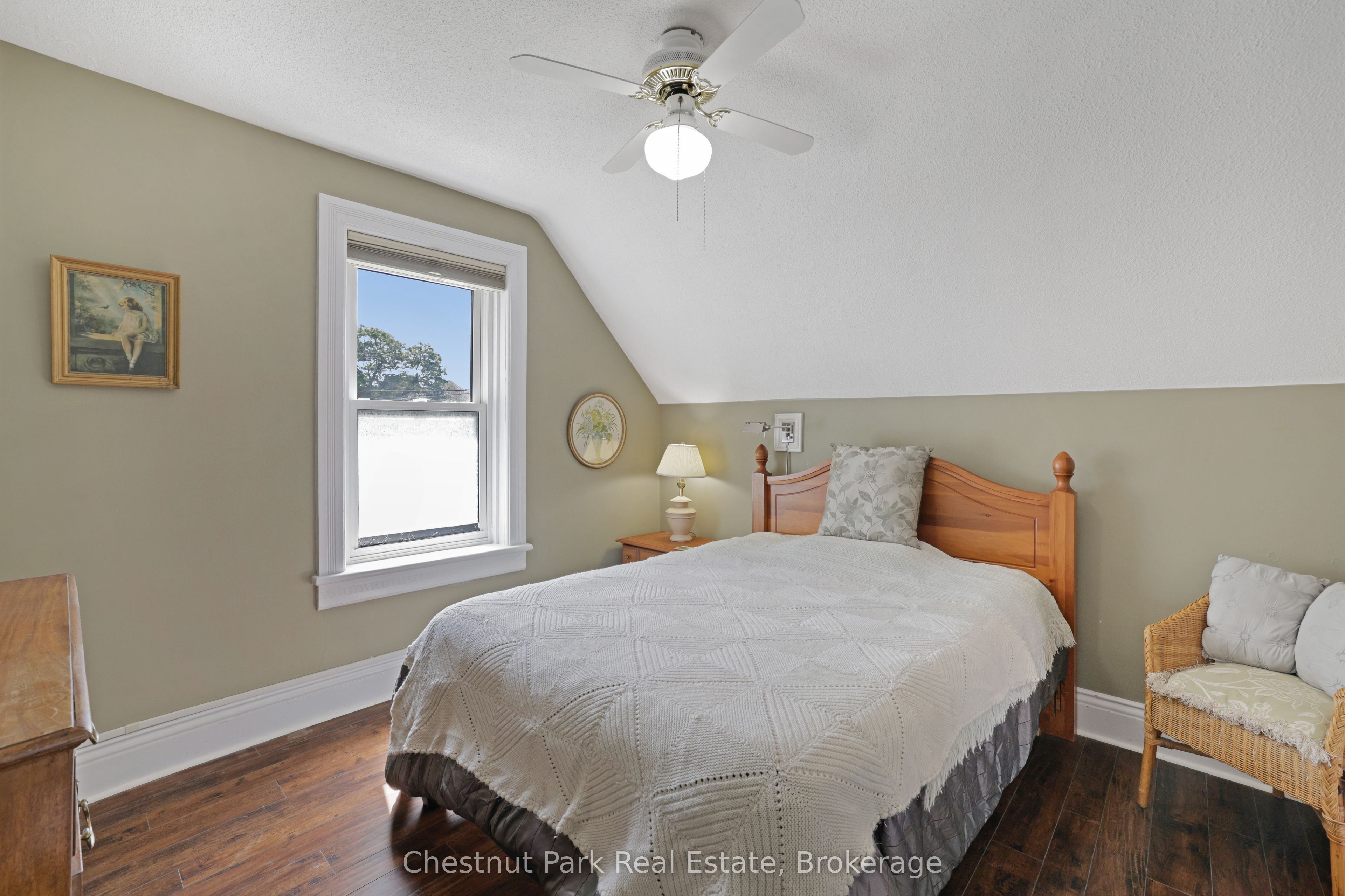 755 4th Avenue E Property Photo 28