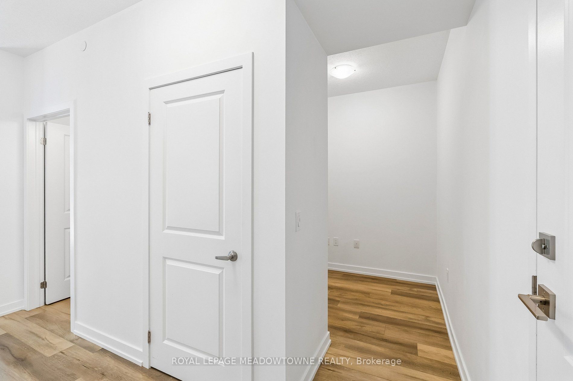 5055 Greenlane Road E 238 Property Photo 10