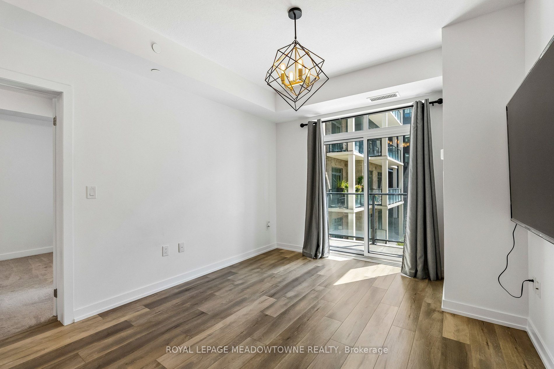 5055 Greenlane Road E 238 Property Photo 12