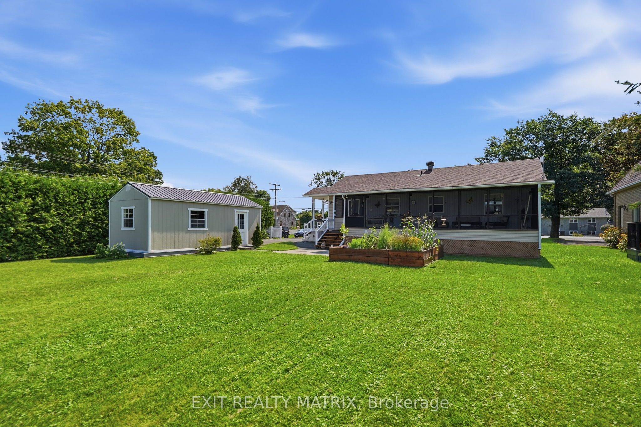 554 Front Road Property Photo 35